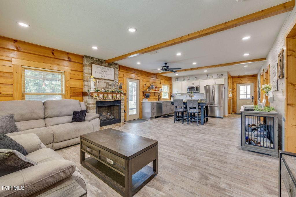 Photo of 10018 Hwy 67, Butler, TN 37640 (MLS # 9995666)