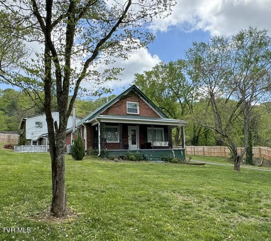 Bristol, Tennessee 37620, United States, ,Residential,Pending,48289
