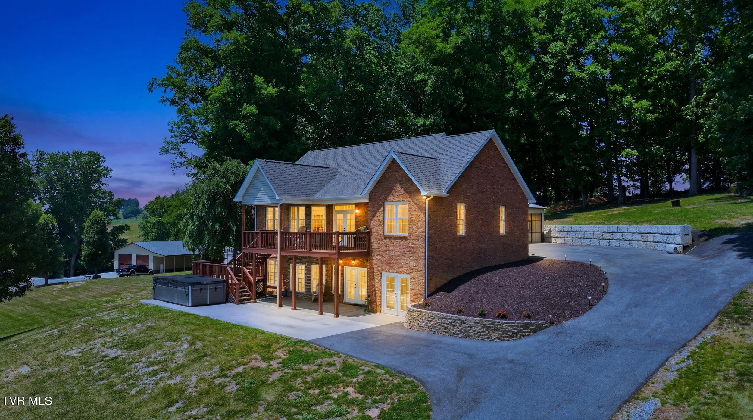24327 Eagle Site Drive