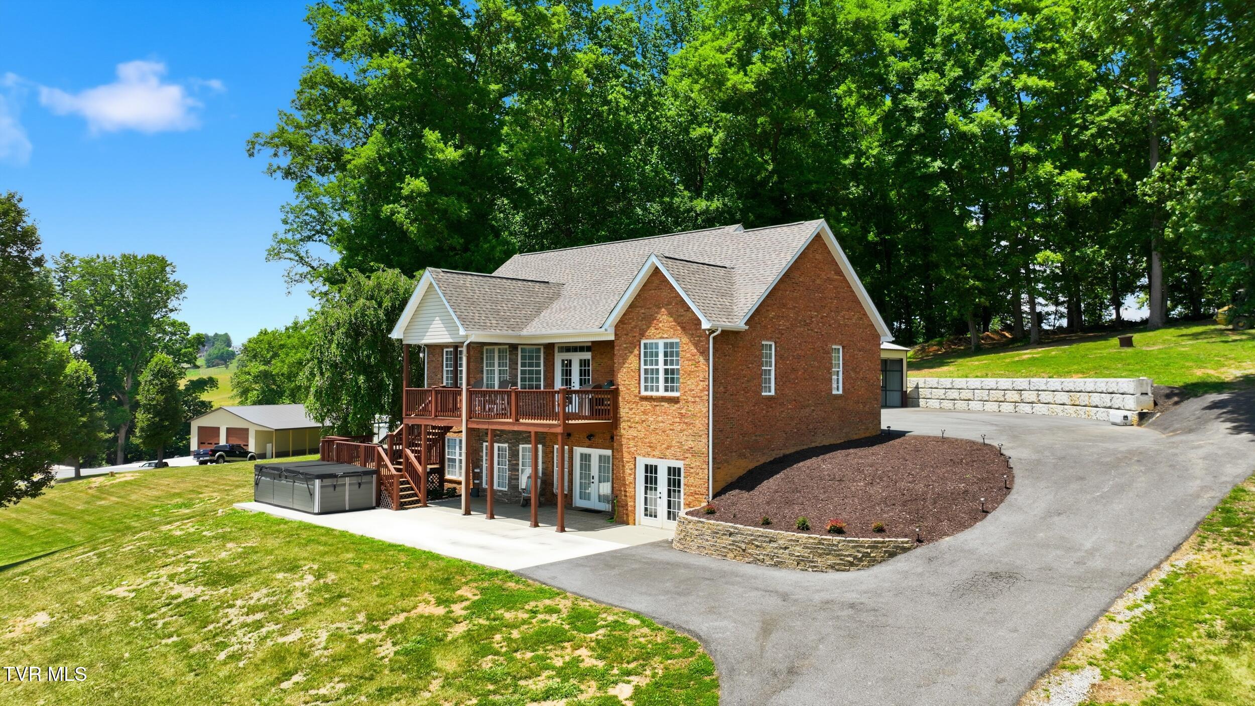 24327 Eagle Site Drive