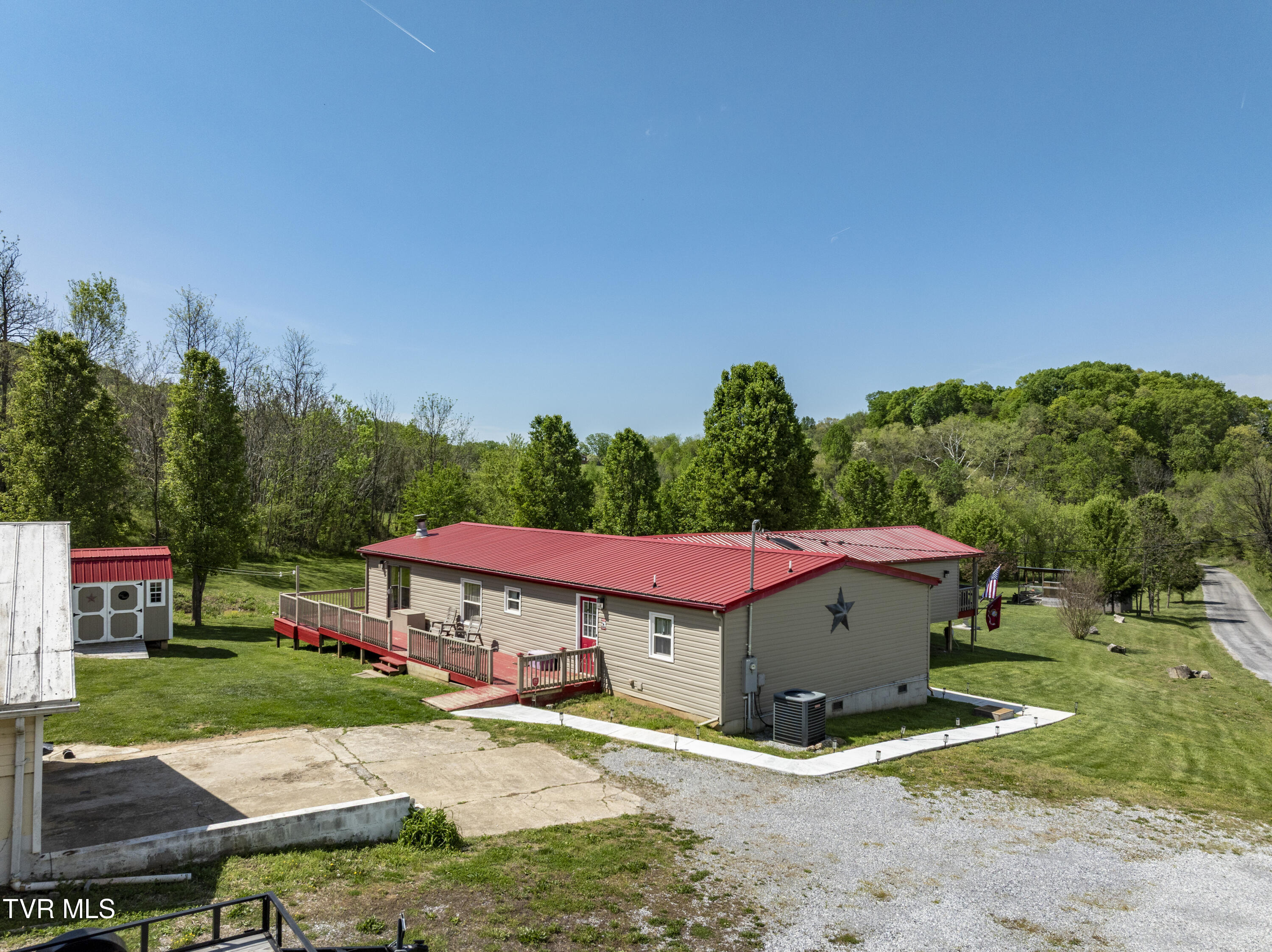 35 Doak Hensley Road, Afton, Tennessee image 3