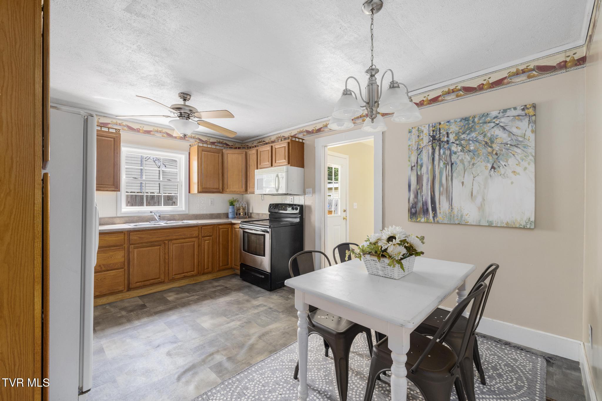 2012 Euclid Avenue, Bristol, Virginia image 12