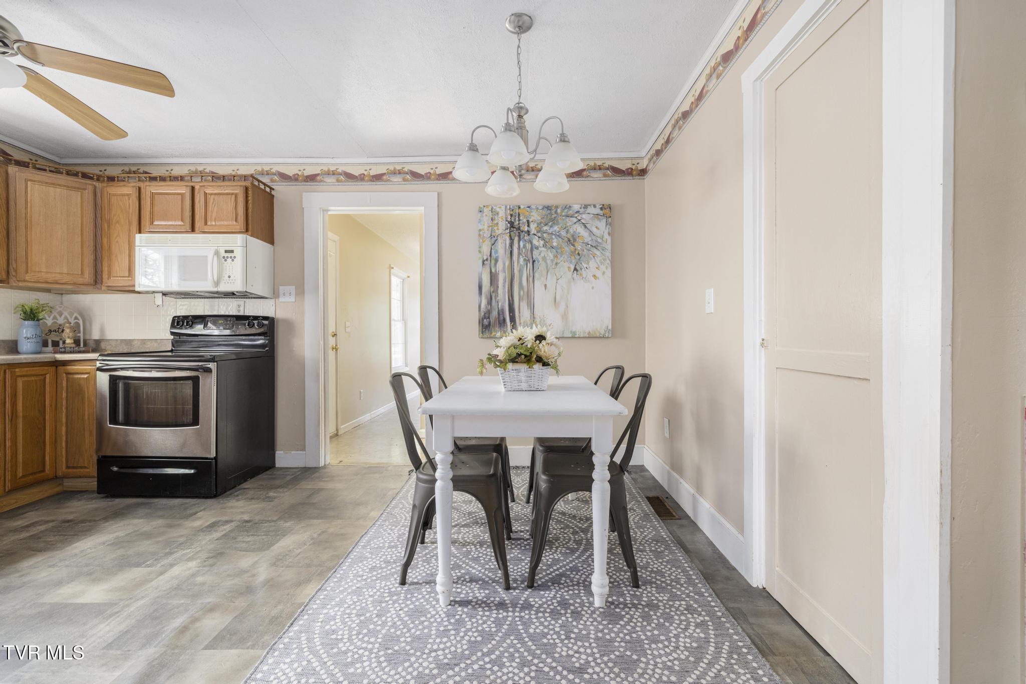 2012 Euclid Avenue, Bristol, Virginia image 9