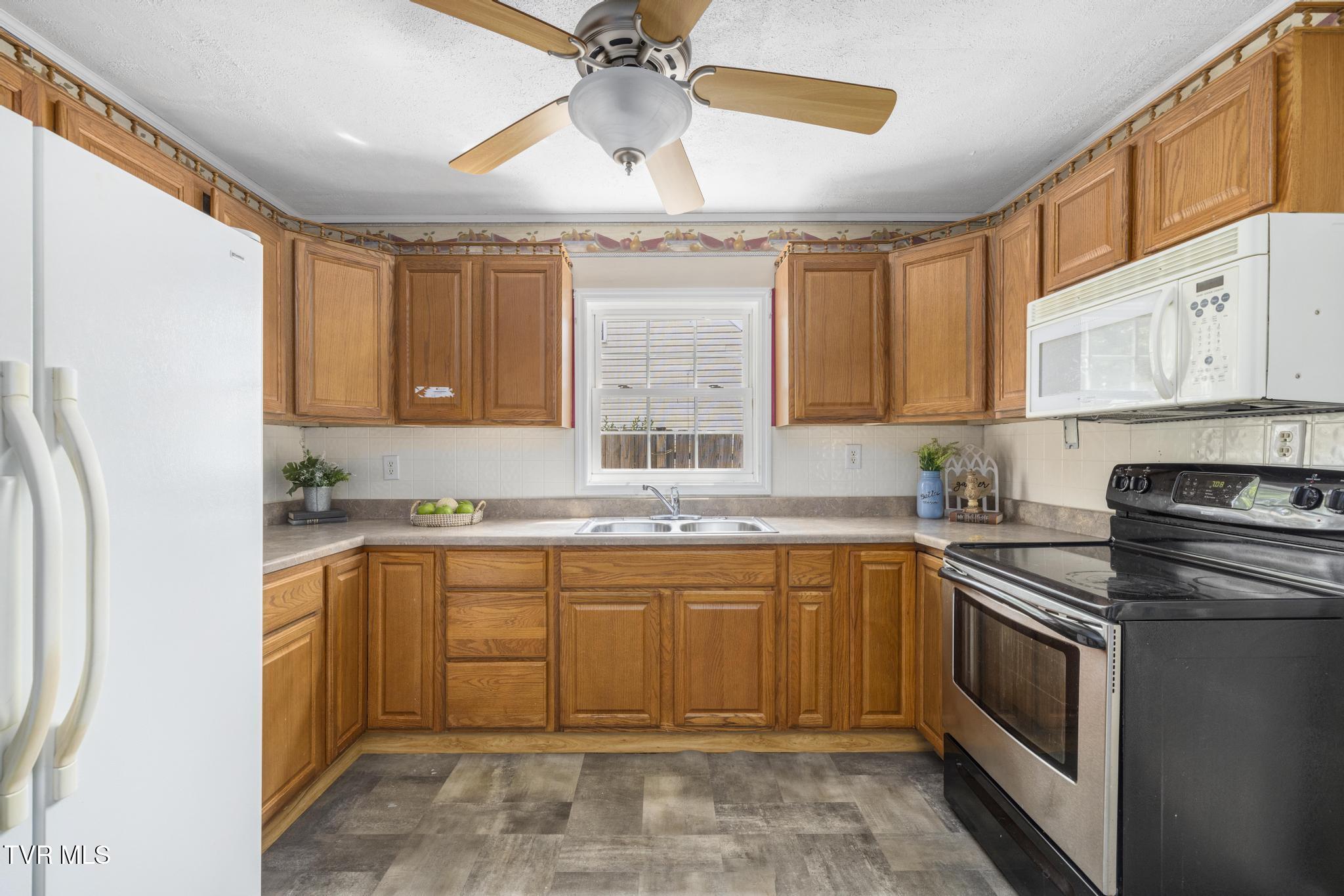 2012 Euclid Avenue, Bristol, Virginia image 11