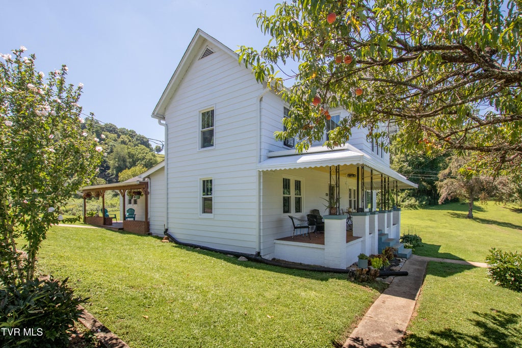 Photo of 142 Hill Station Alley Road, Gate City, VA 24251 (MLS # 9999037)