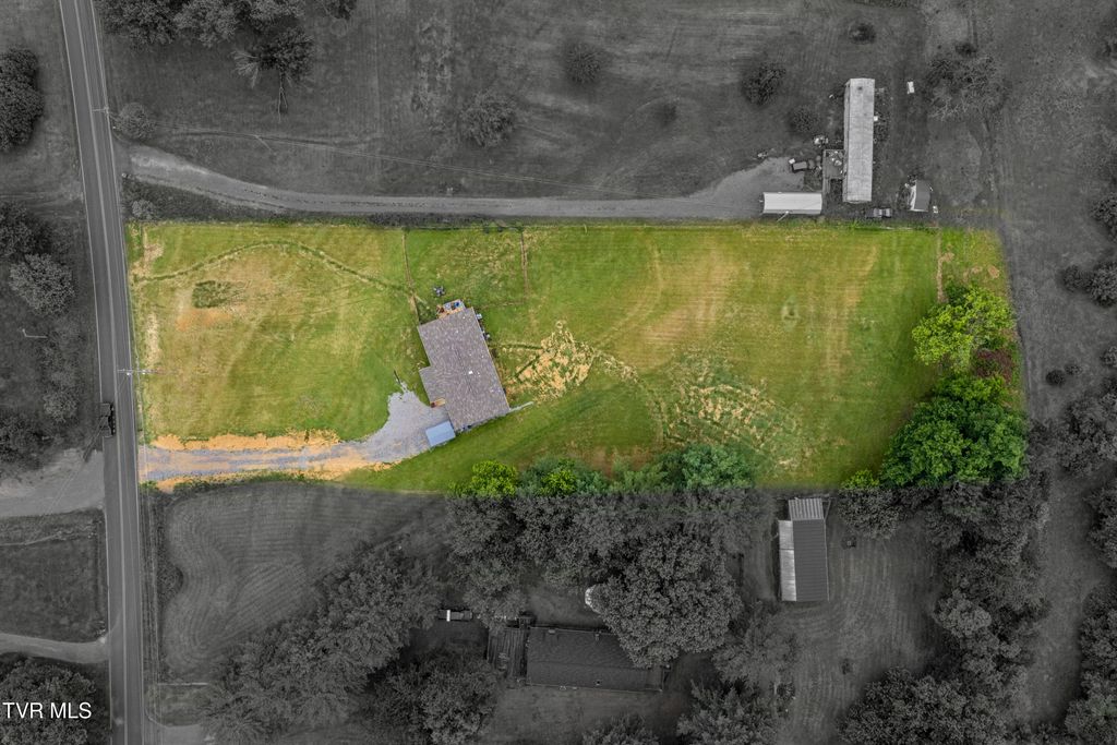 Photo of 207 Sugar Hollow Road, Jonesborough, TN 37659 (MLS # 9995839)