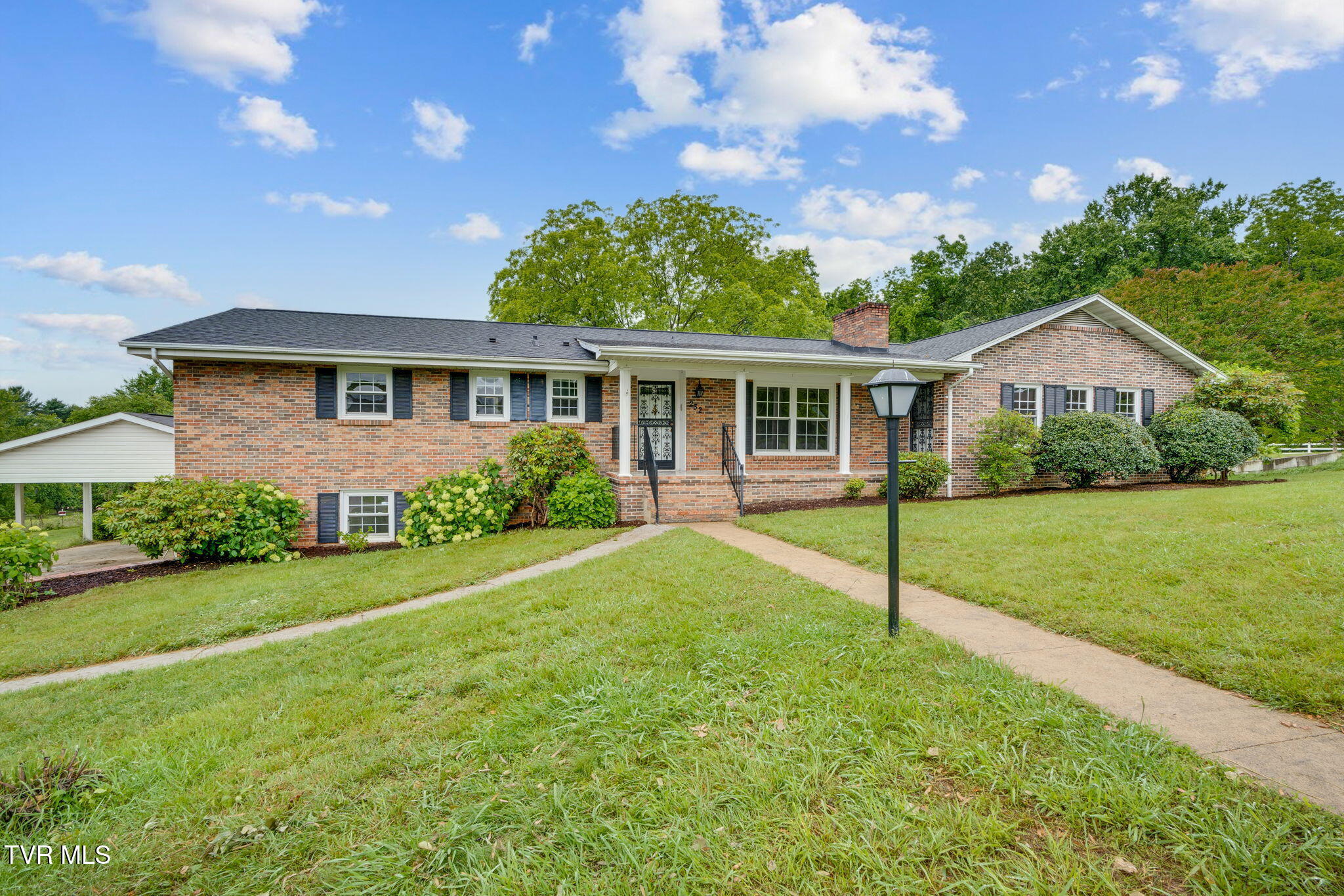 232 Collingwood Drive, Bristol, Tennessee image 4