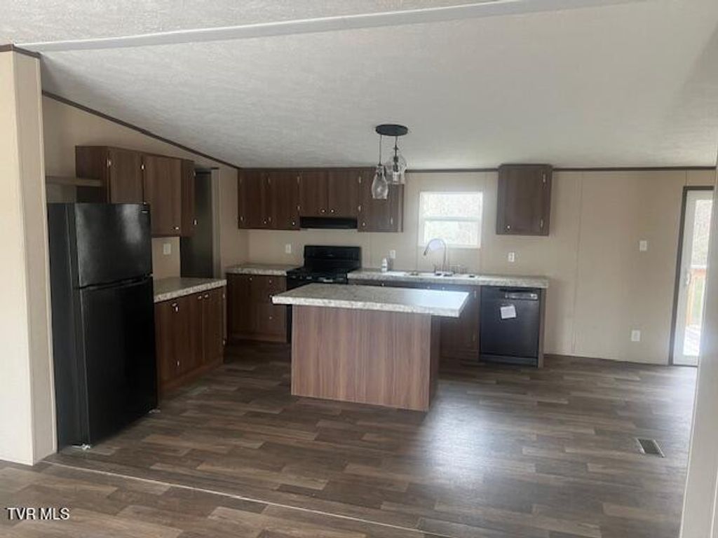 Photo of 215 Westerly Drive, Mosheim, TN 37818 (MLS # 9992534)