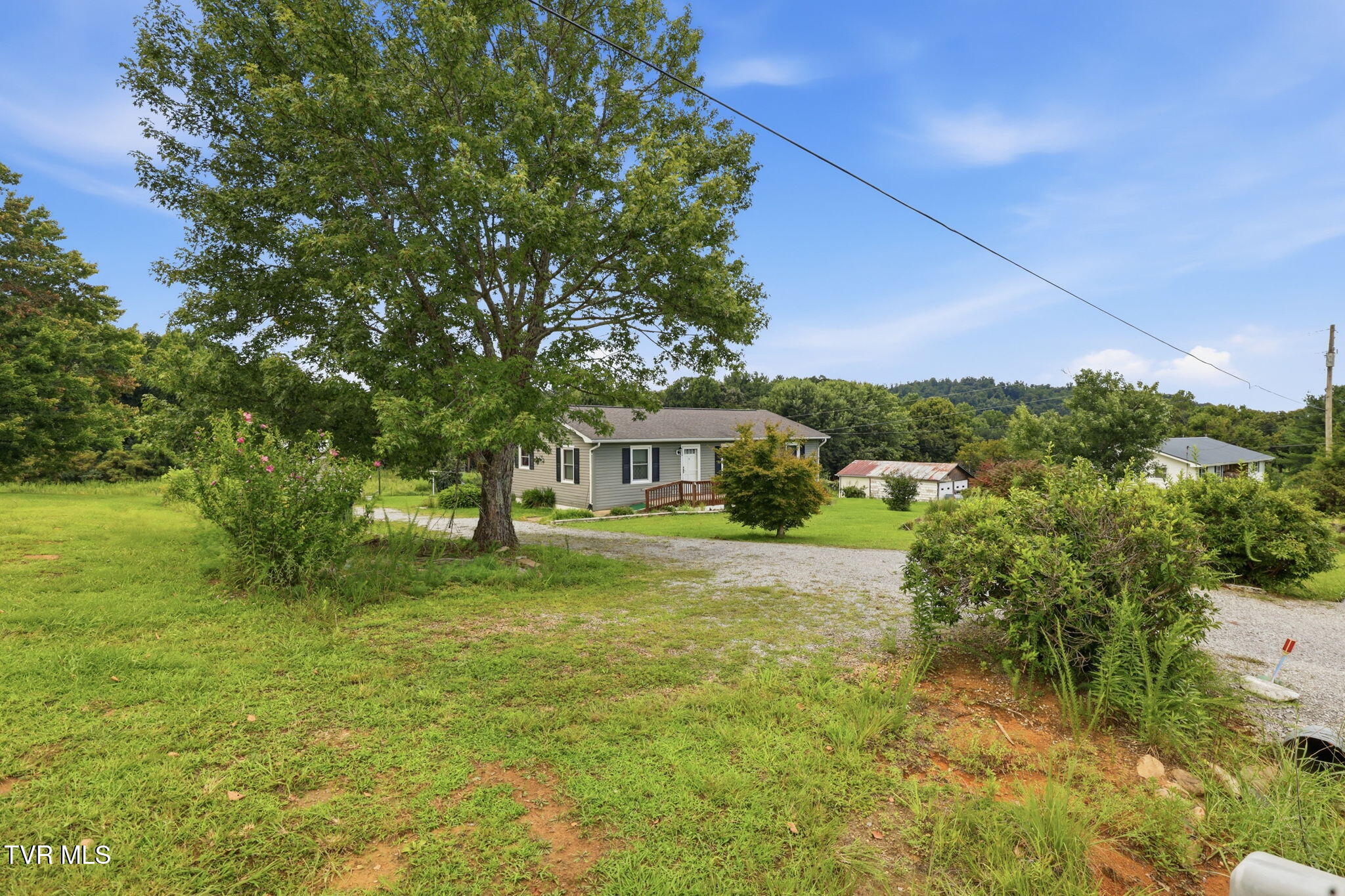 2060 Fishpond Road