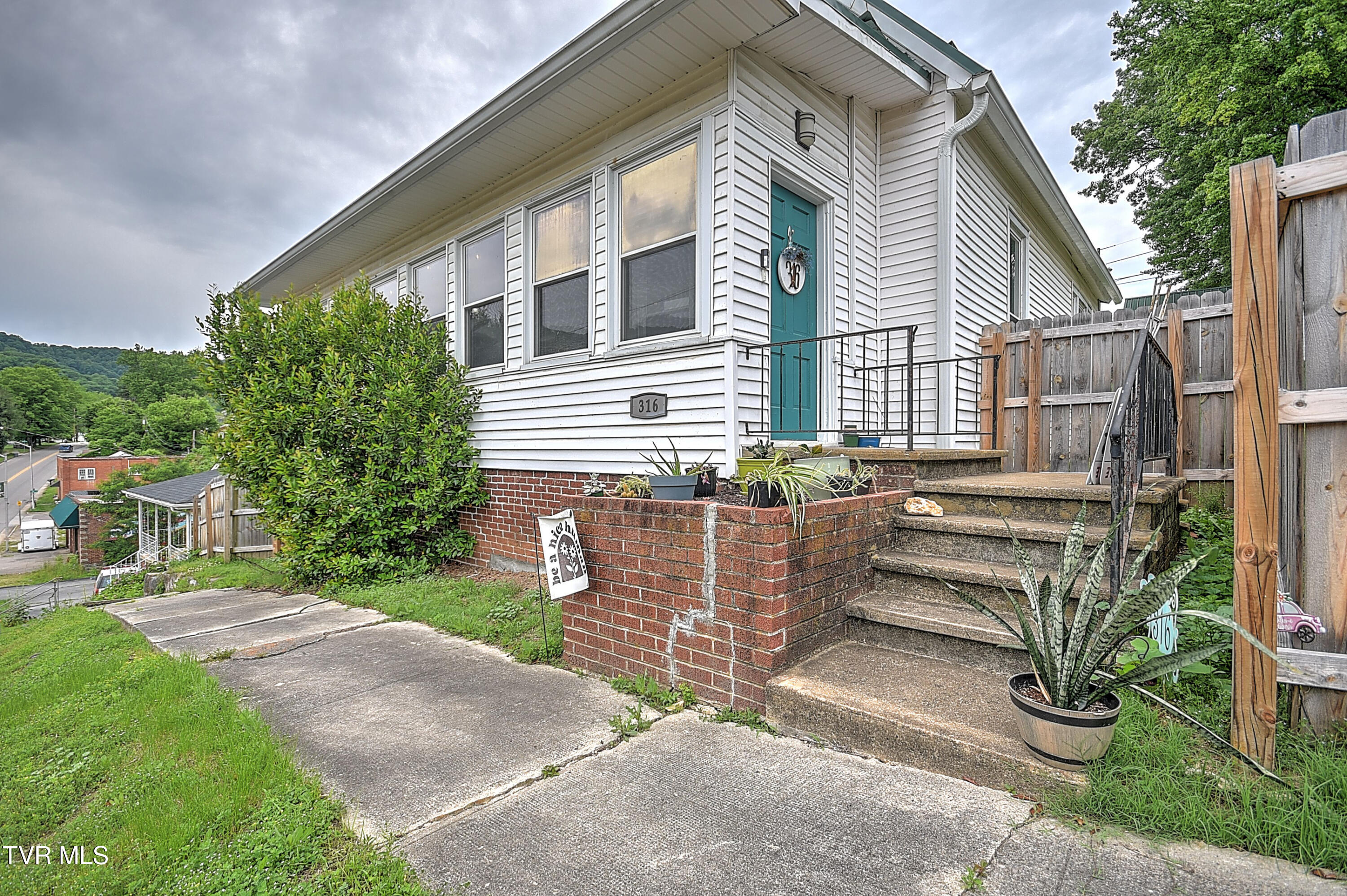 316 Jackson Street, Gate City, Virginia image 4