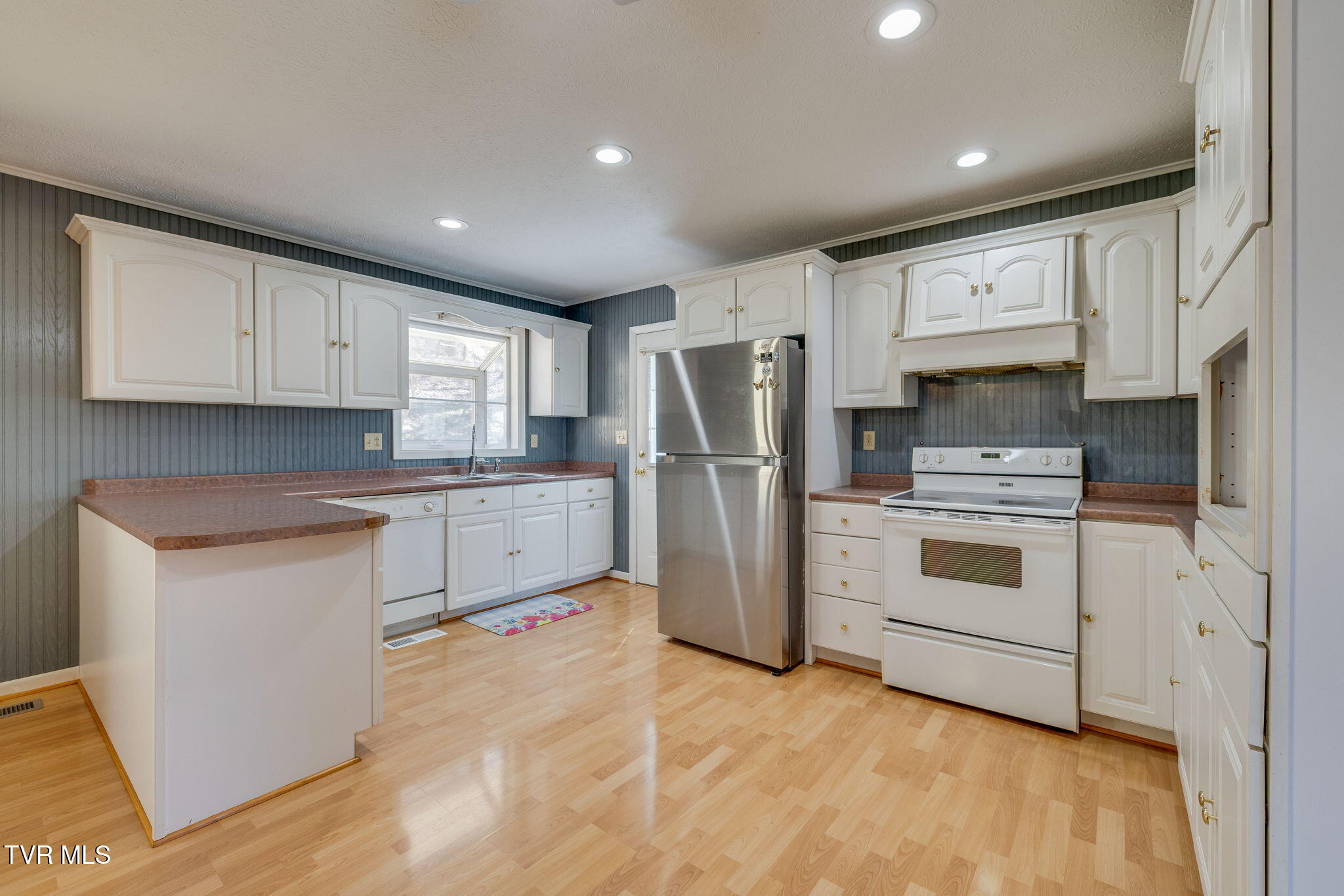 1820 Veterans Memorial Highway, Gate City, Virginia image 13