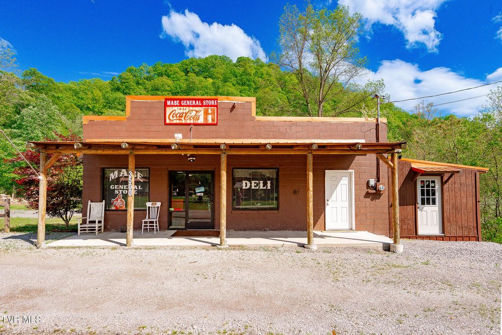 Photo of 3500 Mabe Stanleytown Road, Duffield, VA 24244 (MLS # 9995705)