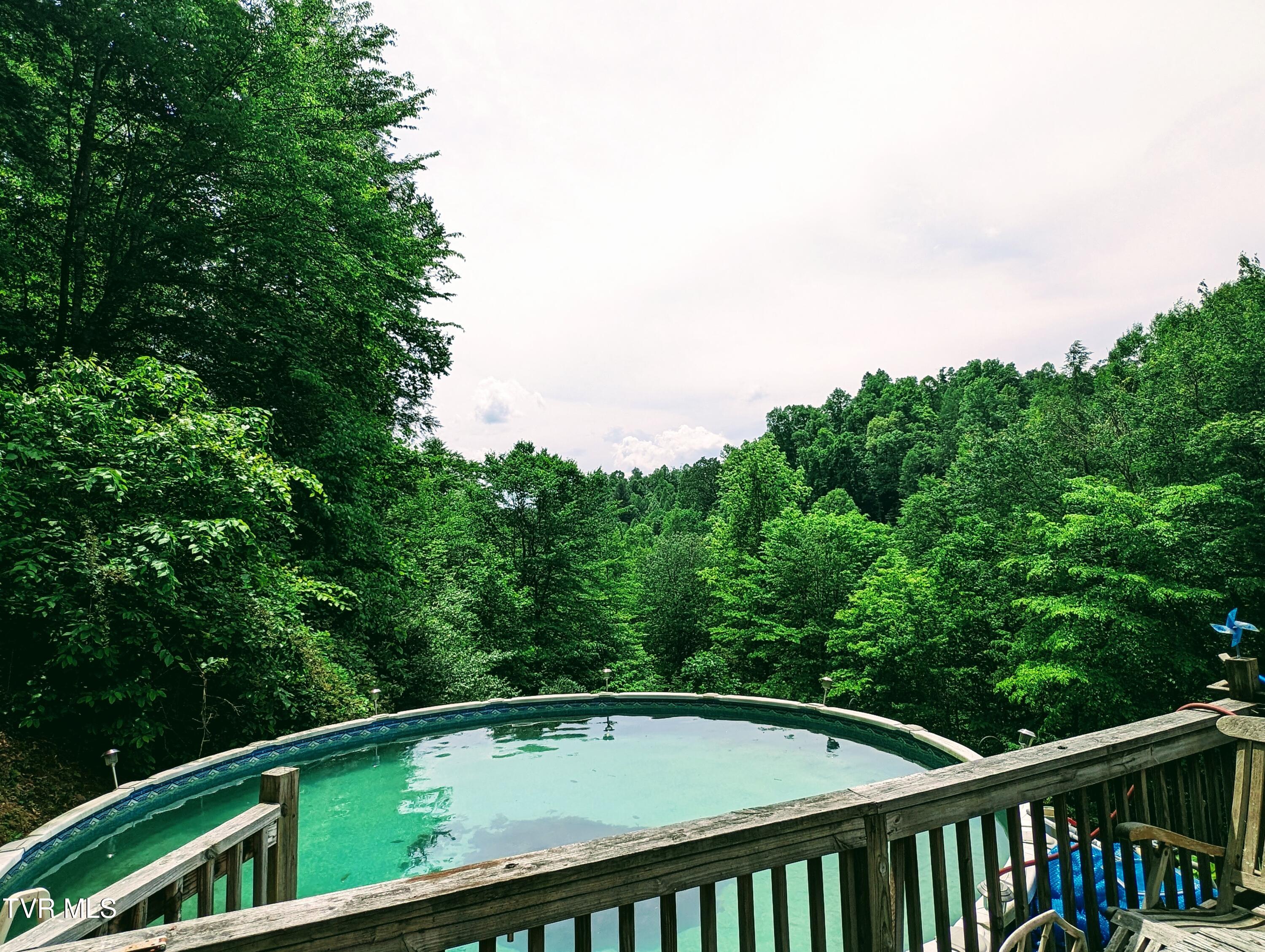 3375 Honey Camp Road, Clintwood, Virginia image 9
