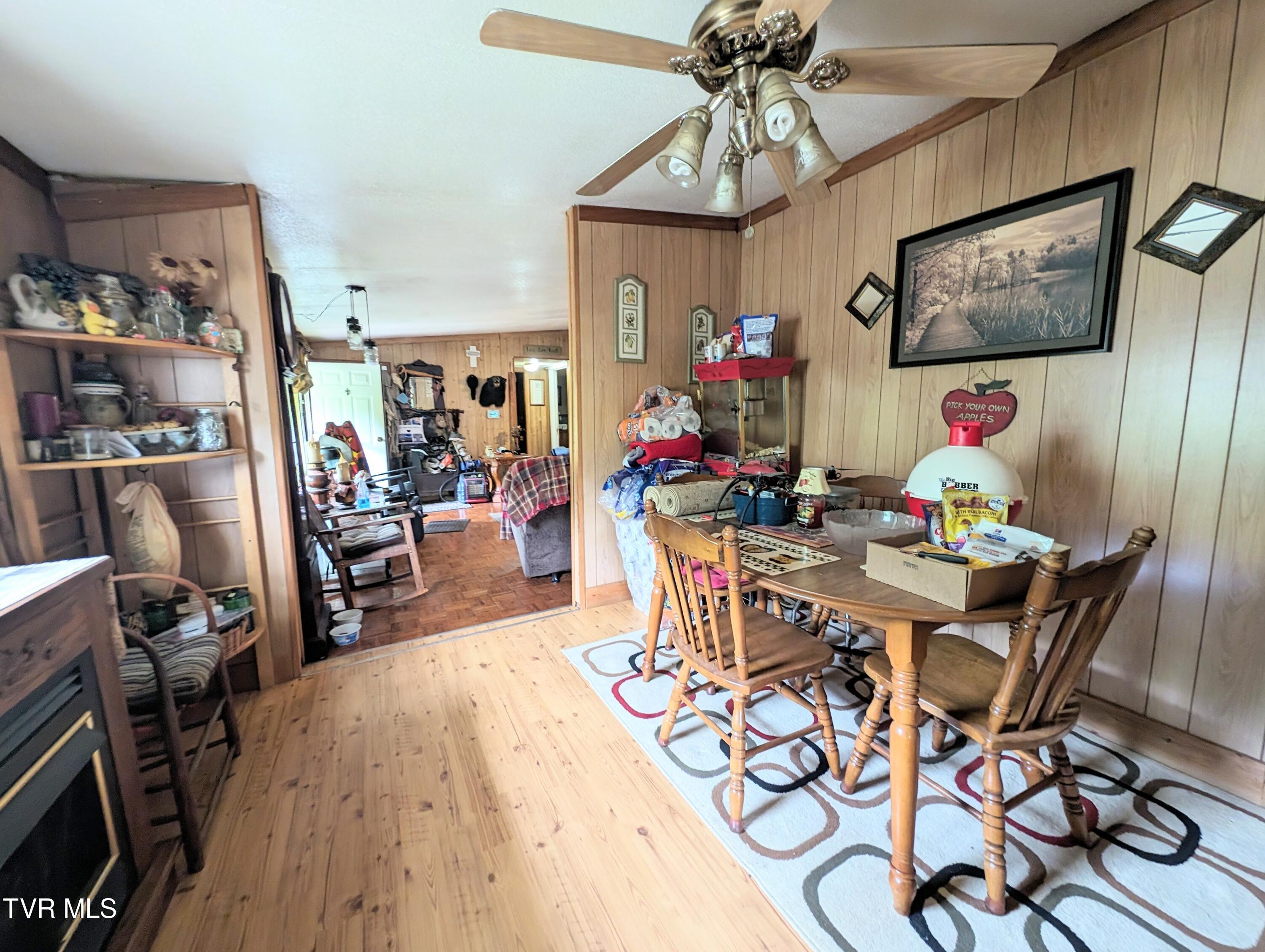 3375 Honey Camp Road, Clintwood, Virginia image 23