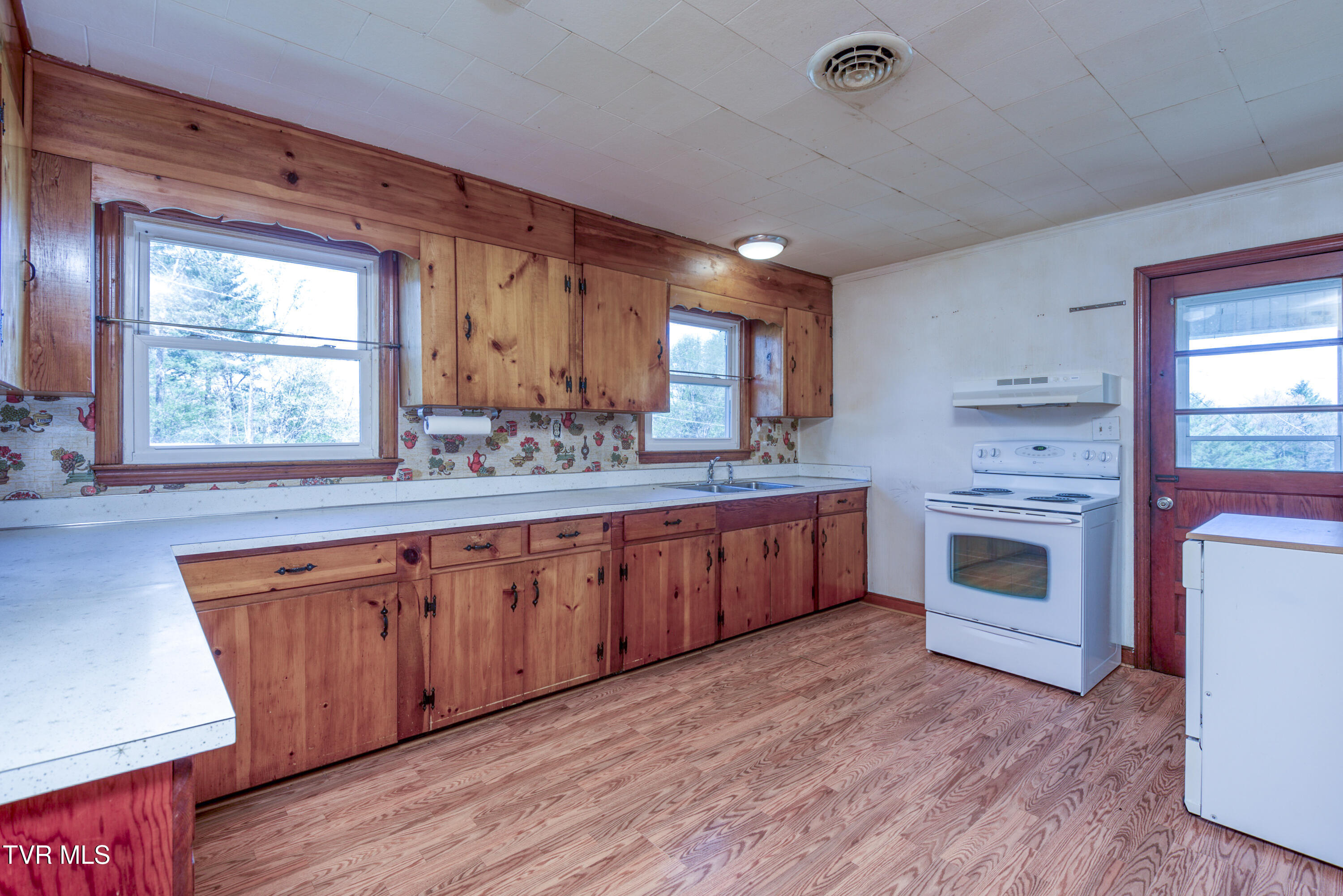 324 Mill Creek Rd Road, Chilhowie, Virginia image 20
