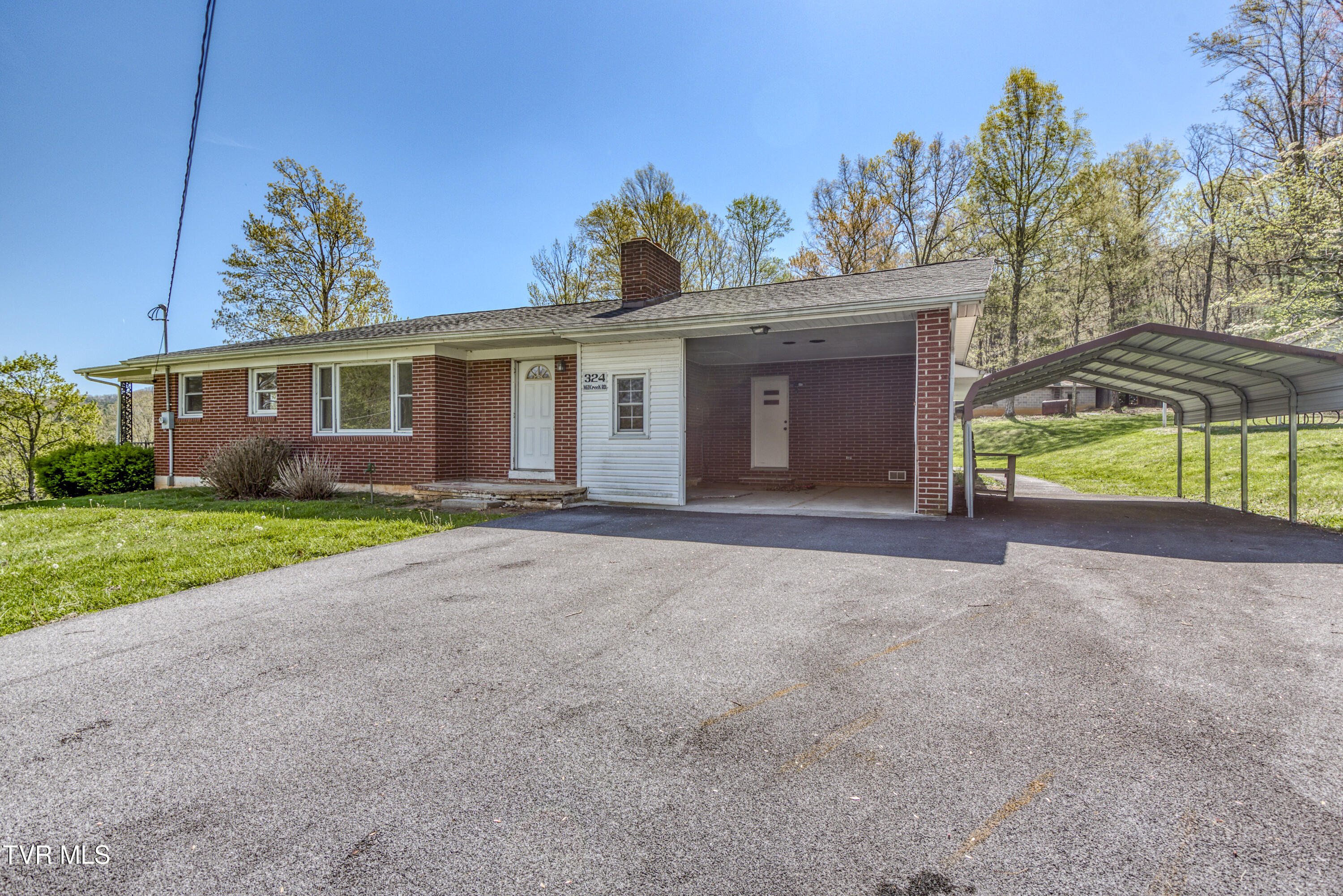 324 Mill Creek Rd Road, Chilhowie, Virginia image 3