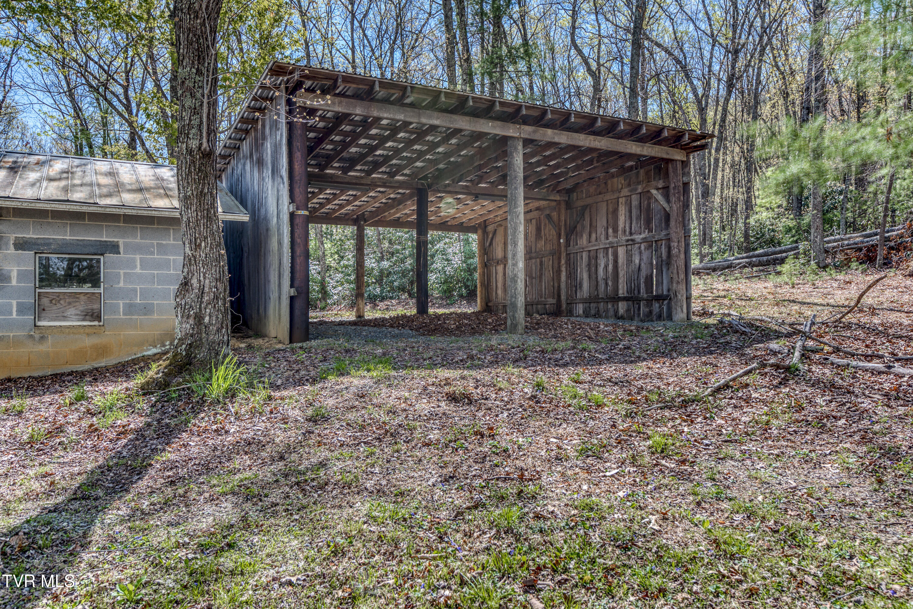 324 Mill Creek Rd Road, Chilhowie, Virginia image 11