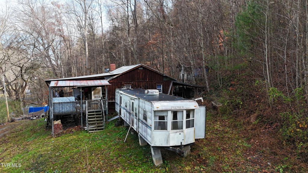 Photo of 1704 Main Avenue, Erwin, TN 37650 (MLS # 9988414)