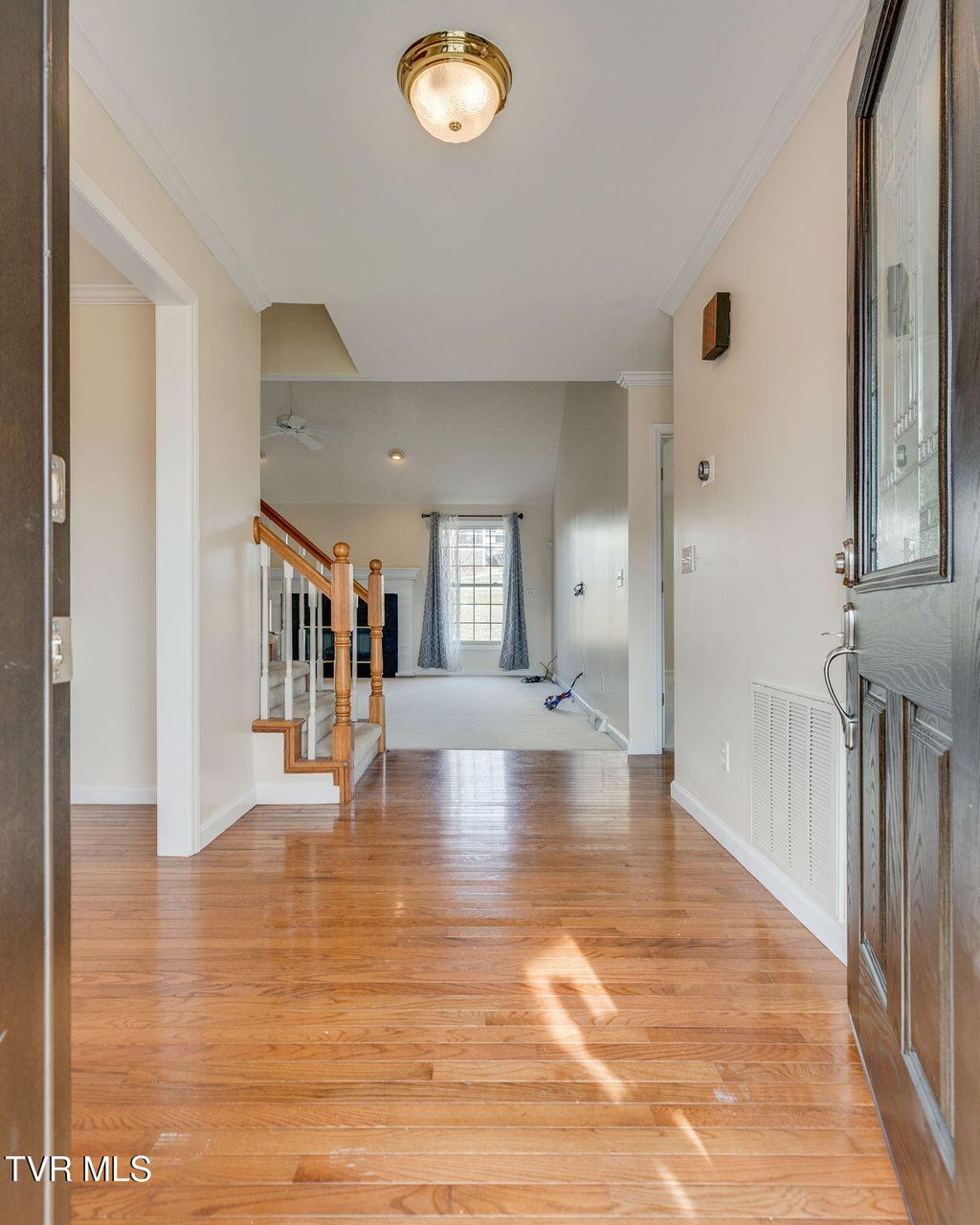 Photo of 106 Meadow Court, Gray, TN 37615 (MLS # 9990286)