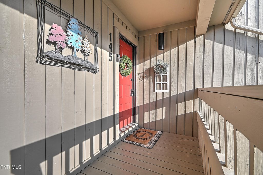 Photo of 145 Quail Run #145, Bristol, VA 24201 (MLS # 9989282)