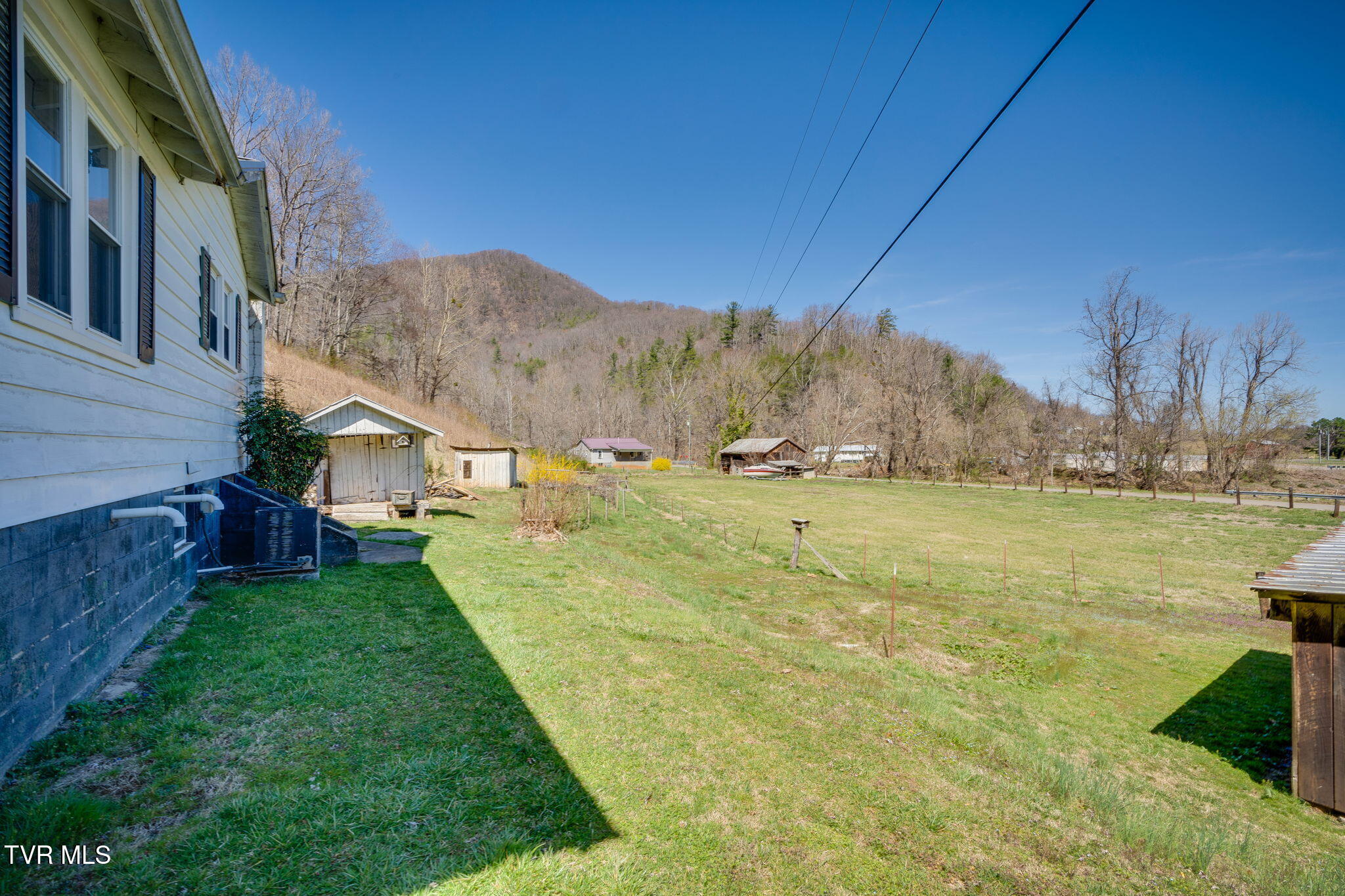 501 Polly Erwin Road, Erwin, Tennessee image 4