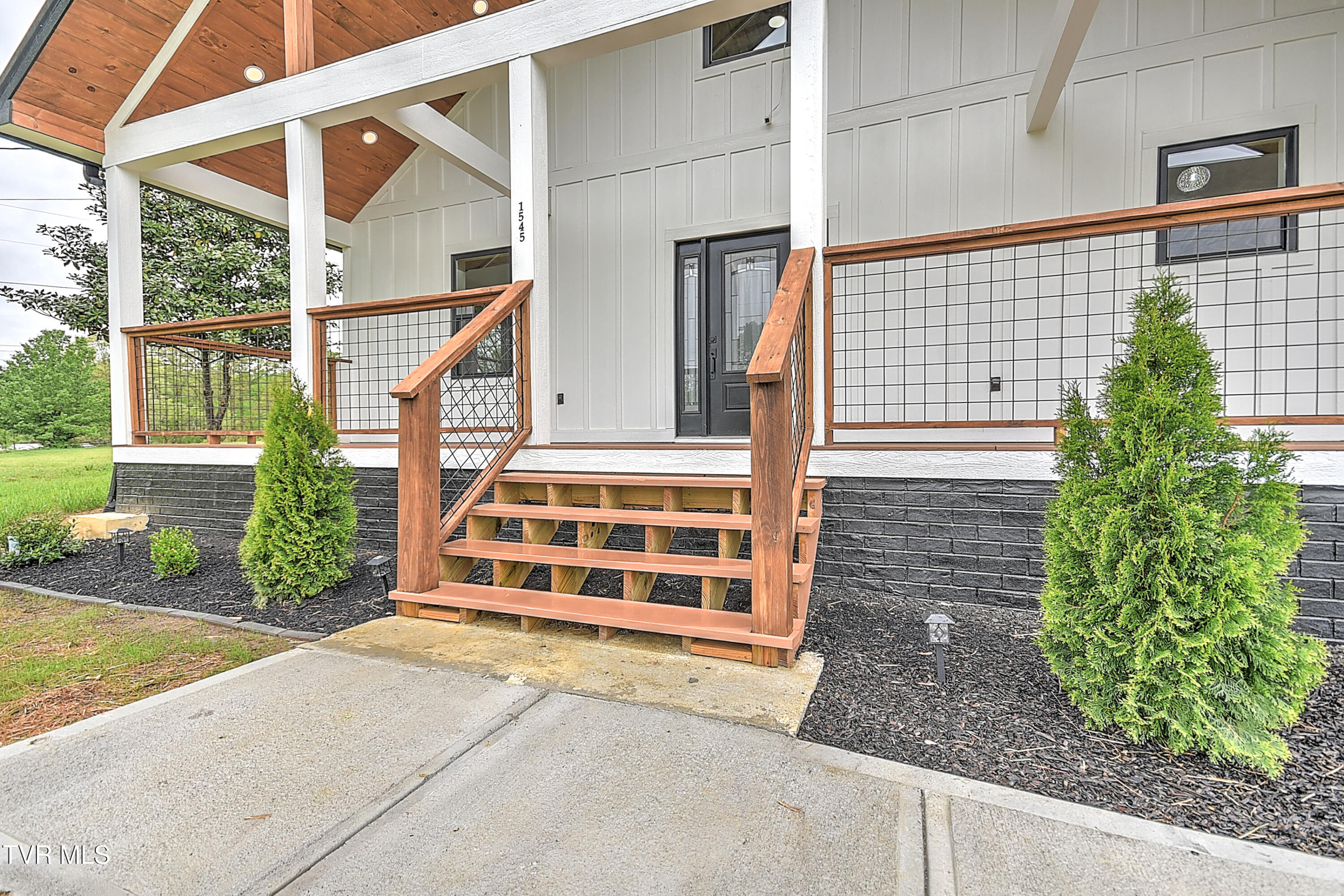 1545 Slover Springs Road, Dandridge, Tennessee image 6