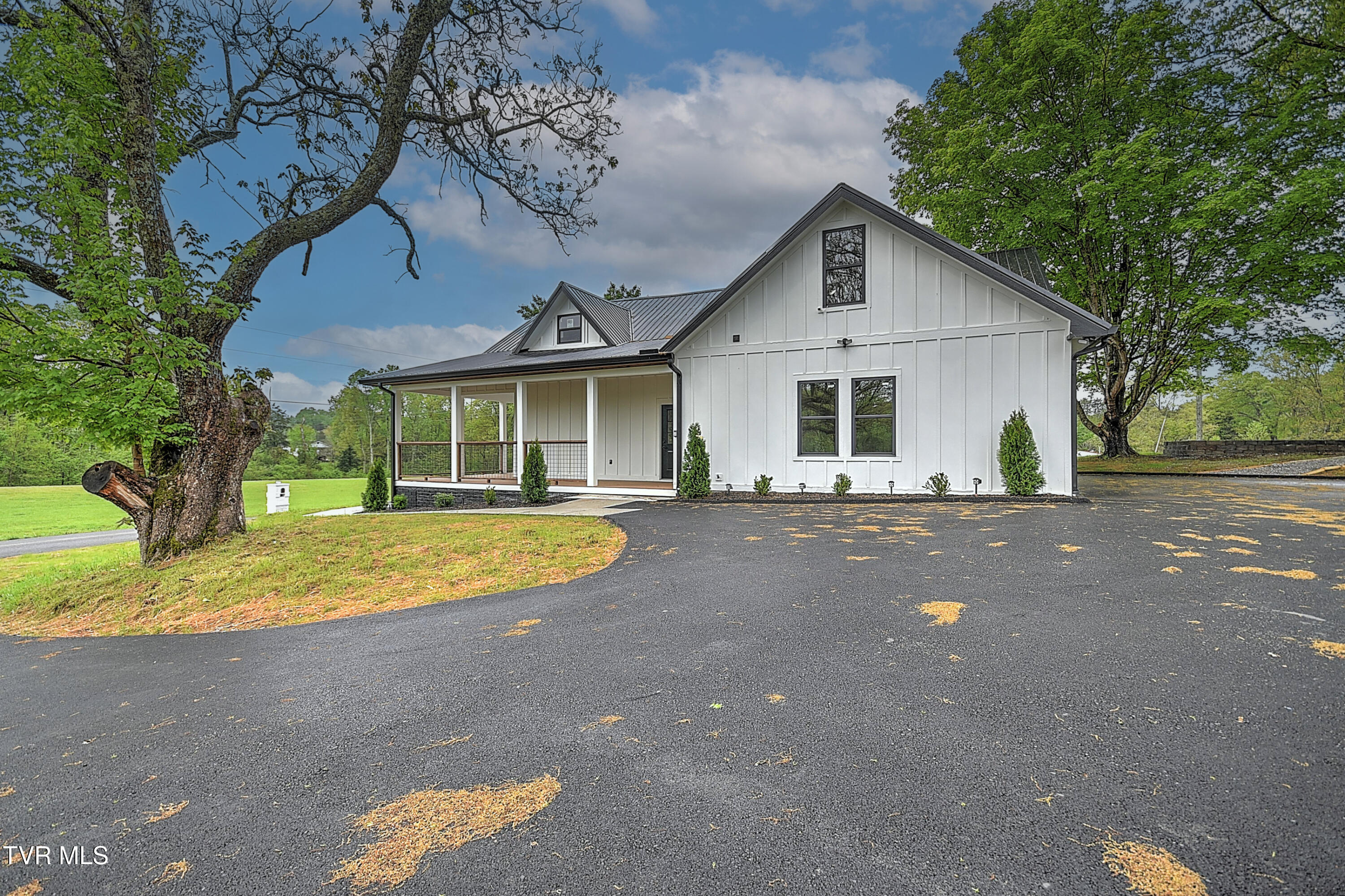 1545 Slover Springs Road, Dandridge, Tennessee image 11