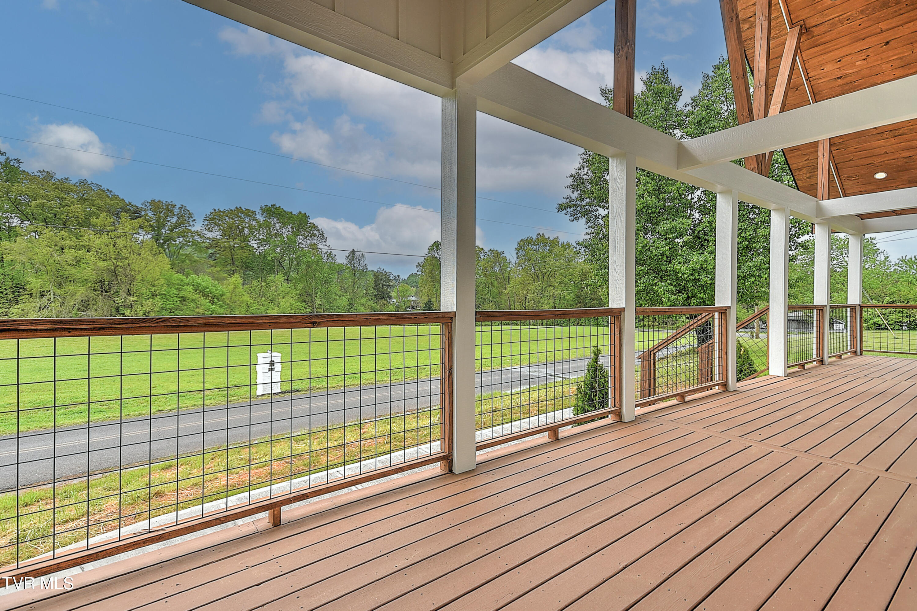 1545 Slover Springs Road, Dandridge, Tennessee image 8