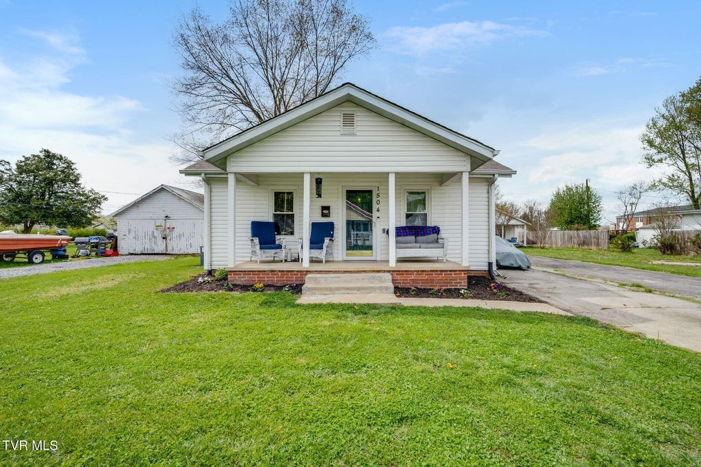 Photo of 1504 Miller Street, Kingsport, TN 37664 (MLS # 9993391)
