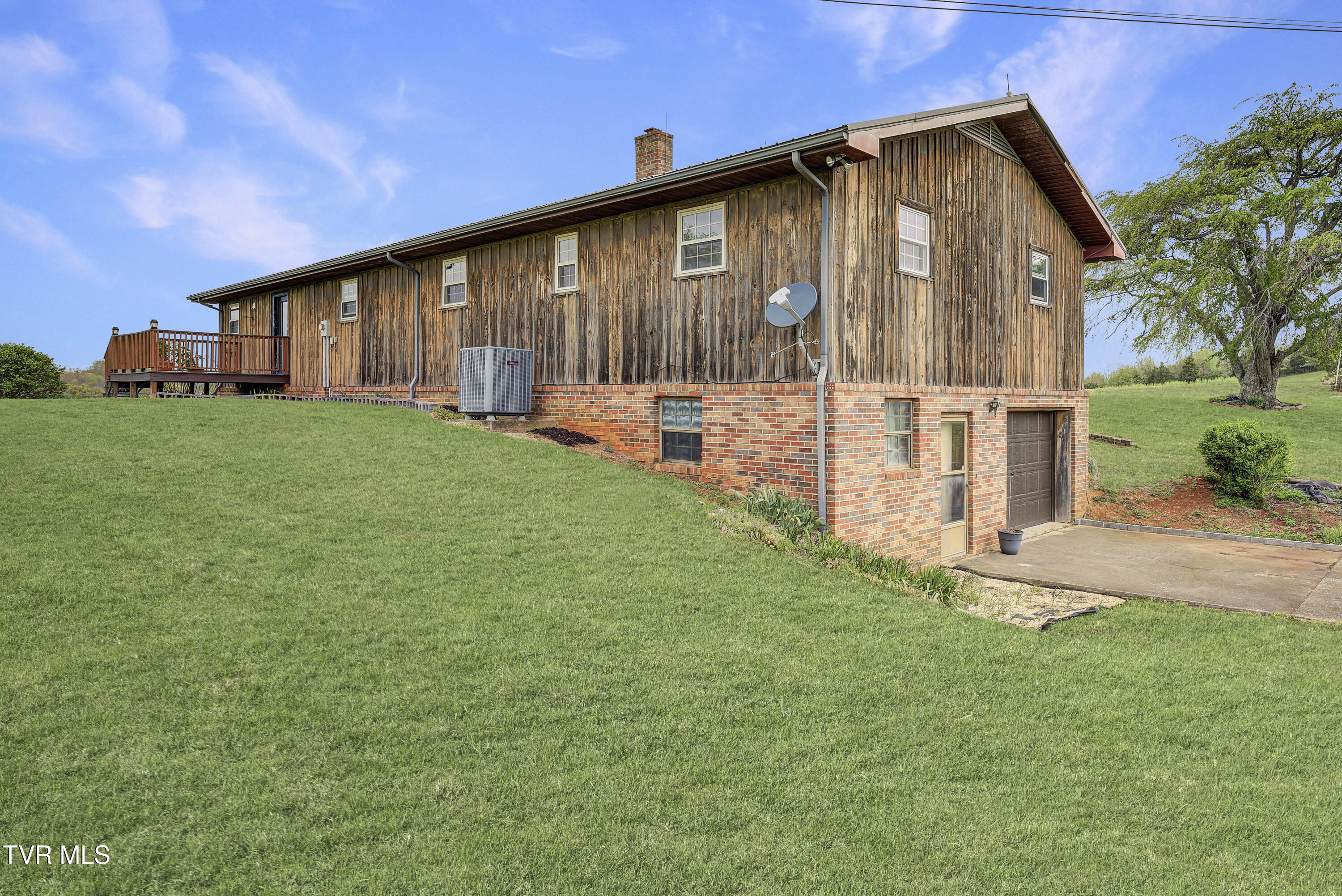 90 Birds Bridge Road, Greeneville, Tennessee image 34