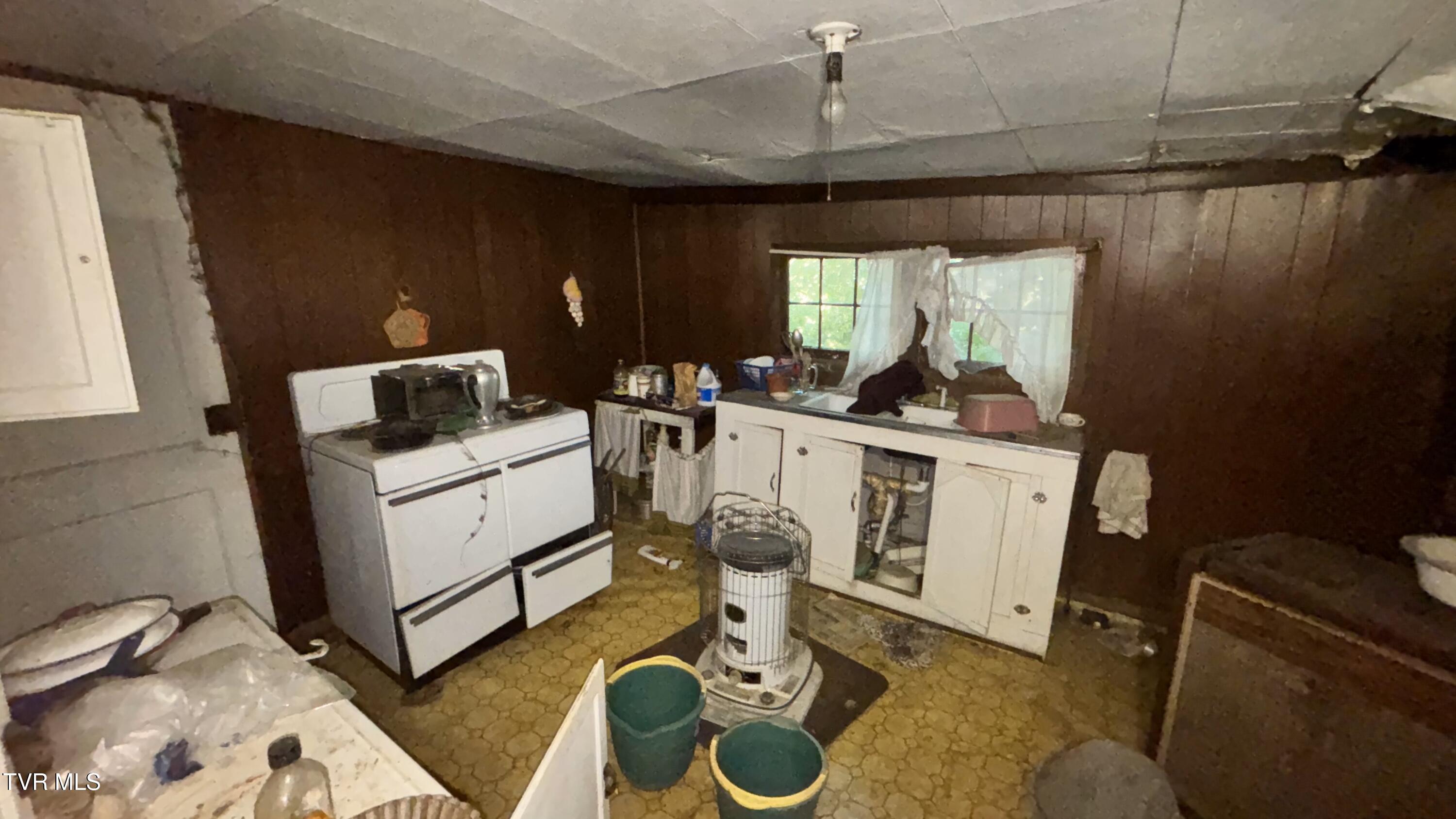 3198 Big Moccasin Road, Nickelsville, Virginia image 12