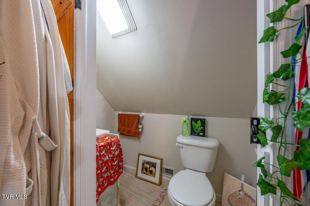 141 Laurel Highlands Road, Roan Mountain, Tennessee image 33