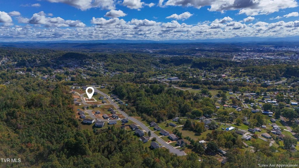 Photo of 2224 Friendship Circle, Kingsport, TN 37660 (MLS # 9987029)