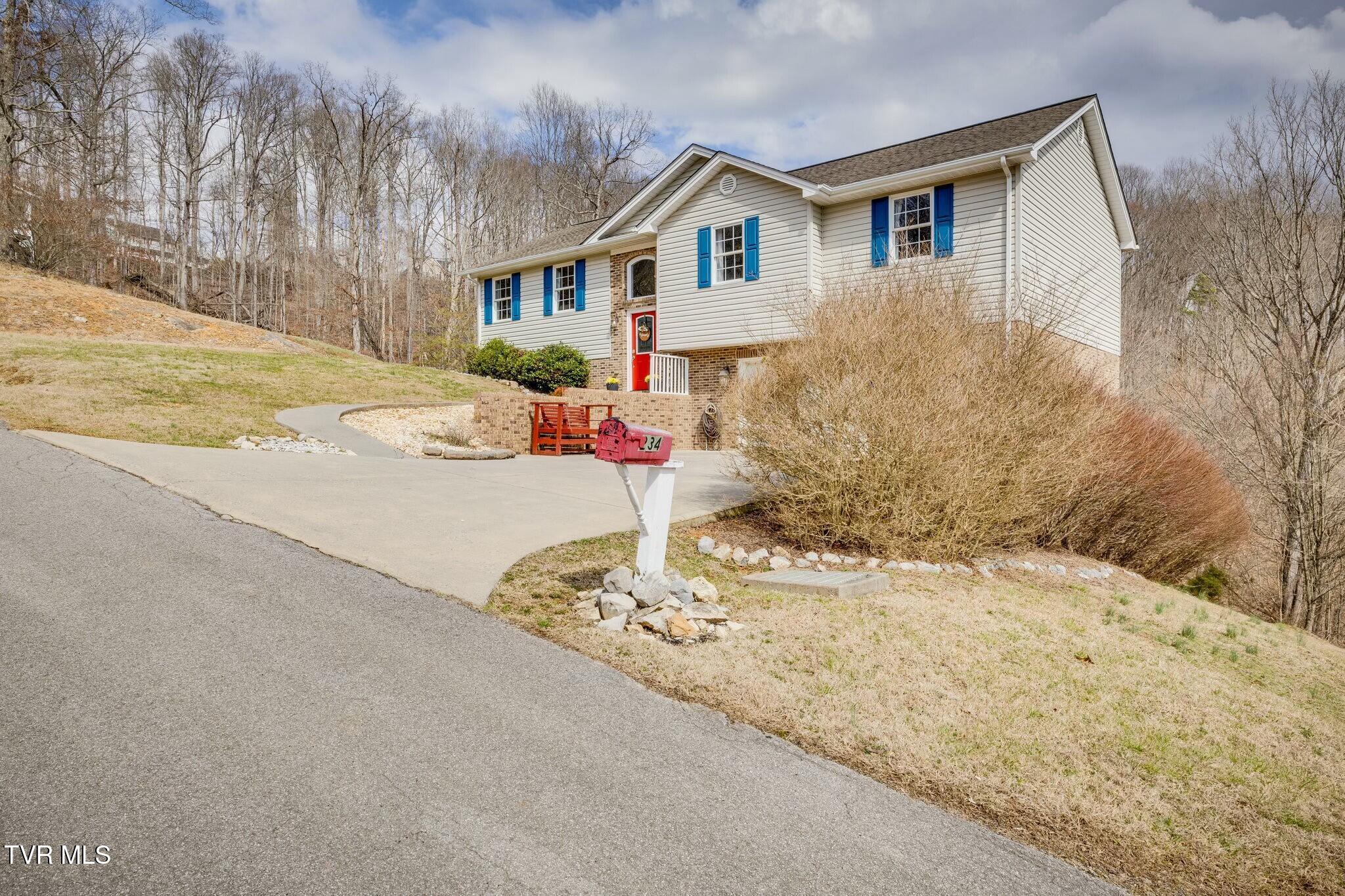 234 Hunters Crossing Drive, Gate City, Virginia image 4