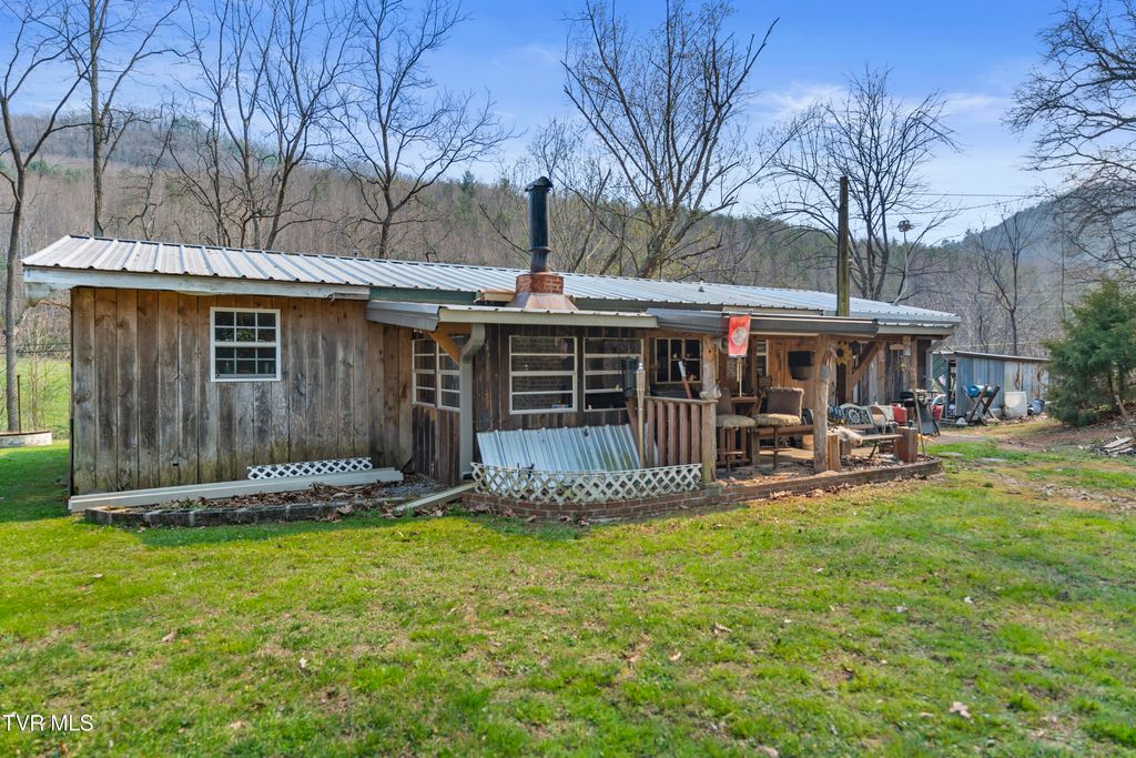 Photo of 5710 Houston Valley Road, Greeneville, TN 37743 (MLS # 9993015)