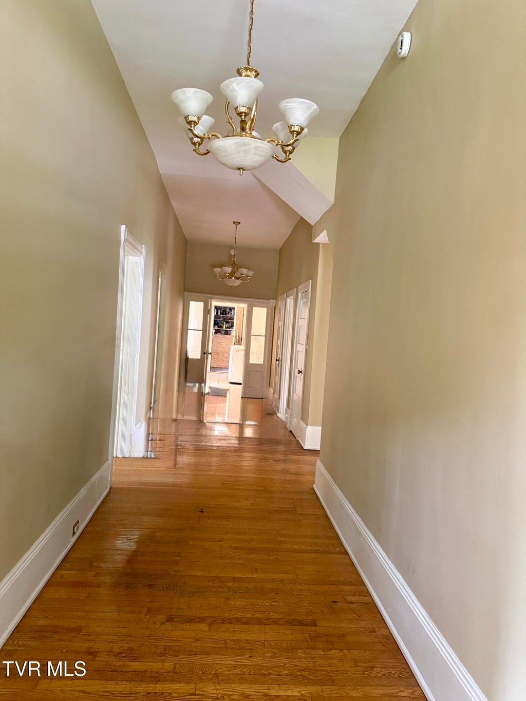 Photo of 234 Solar Street #101, Bristol, VA 24201 (MLS # 9998253)