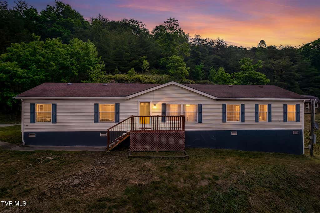 Photo of 158 Ridge Road, Jonesborough, TN 37659 (MLS # 9995847)