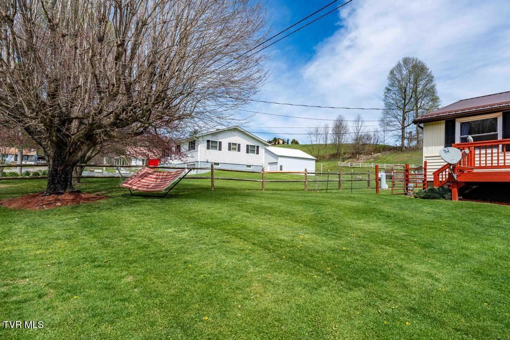 Photo of 1292 Swift Hollow Road, Mountain City, TN 37683 (MLS # 9993632)