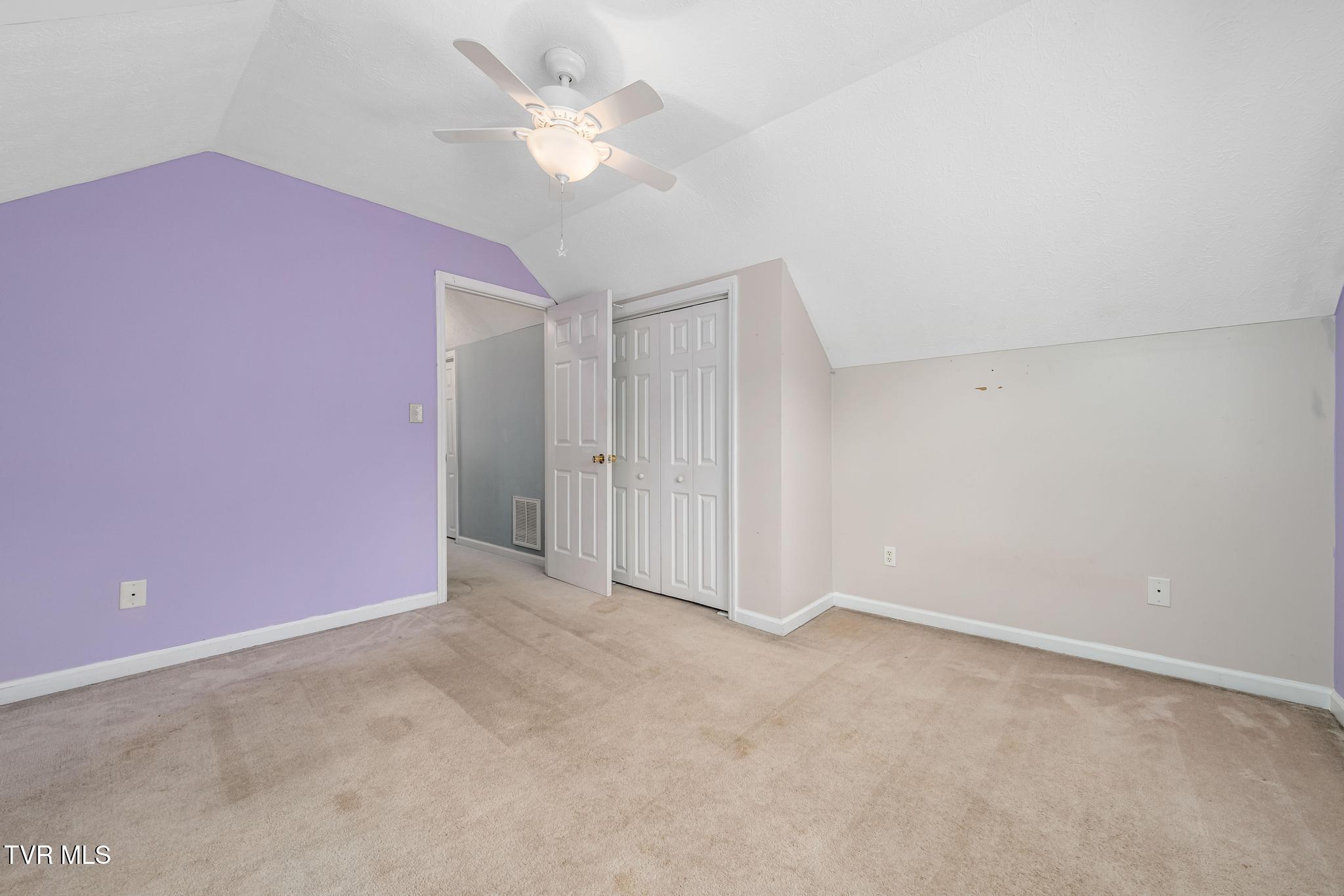 522 Crook Street, Hampton, Tennessee image 50
