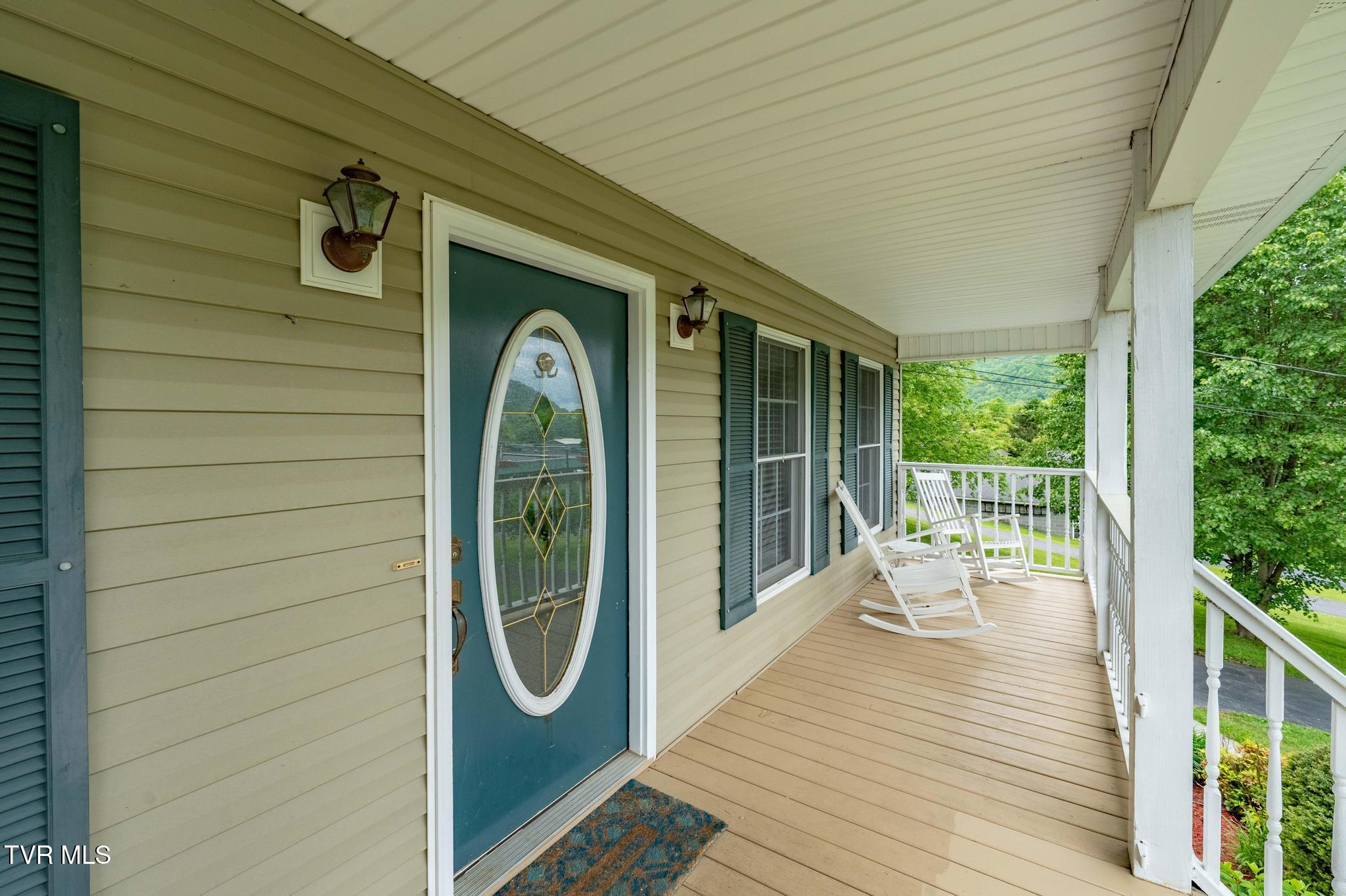 522 Crook Street, Hampton, Tennessee image 26