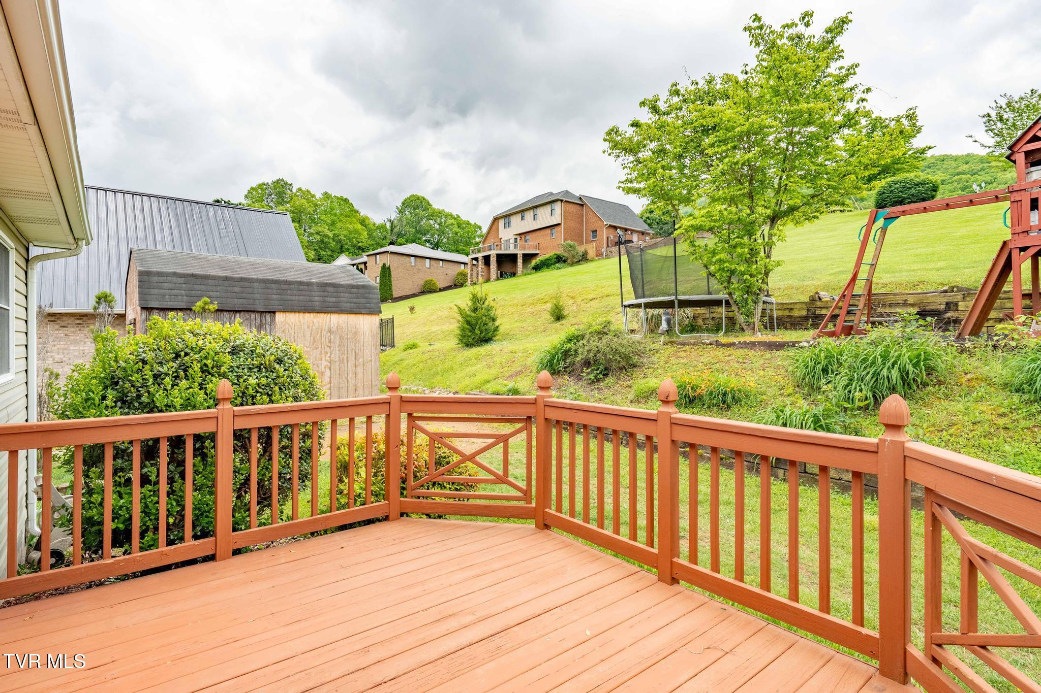 522 Crook Street, Hampton, Tennessee image 20
