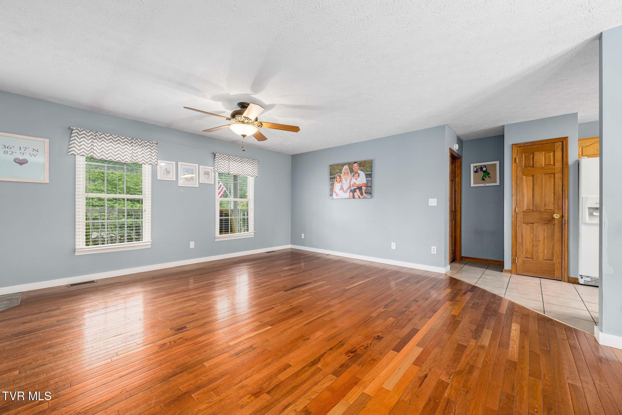 522 Crook Street, Hampton, Tennessee image 35