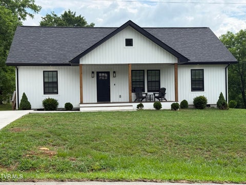 Photo of 118 Ranger Drive, Elizabethton, TN 37643 (MLS # 9996365)