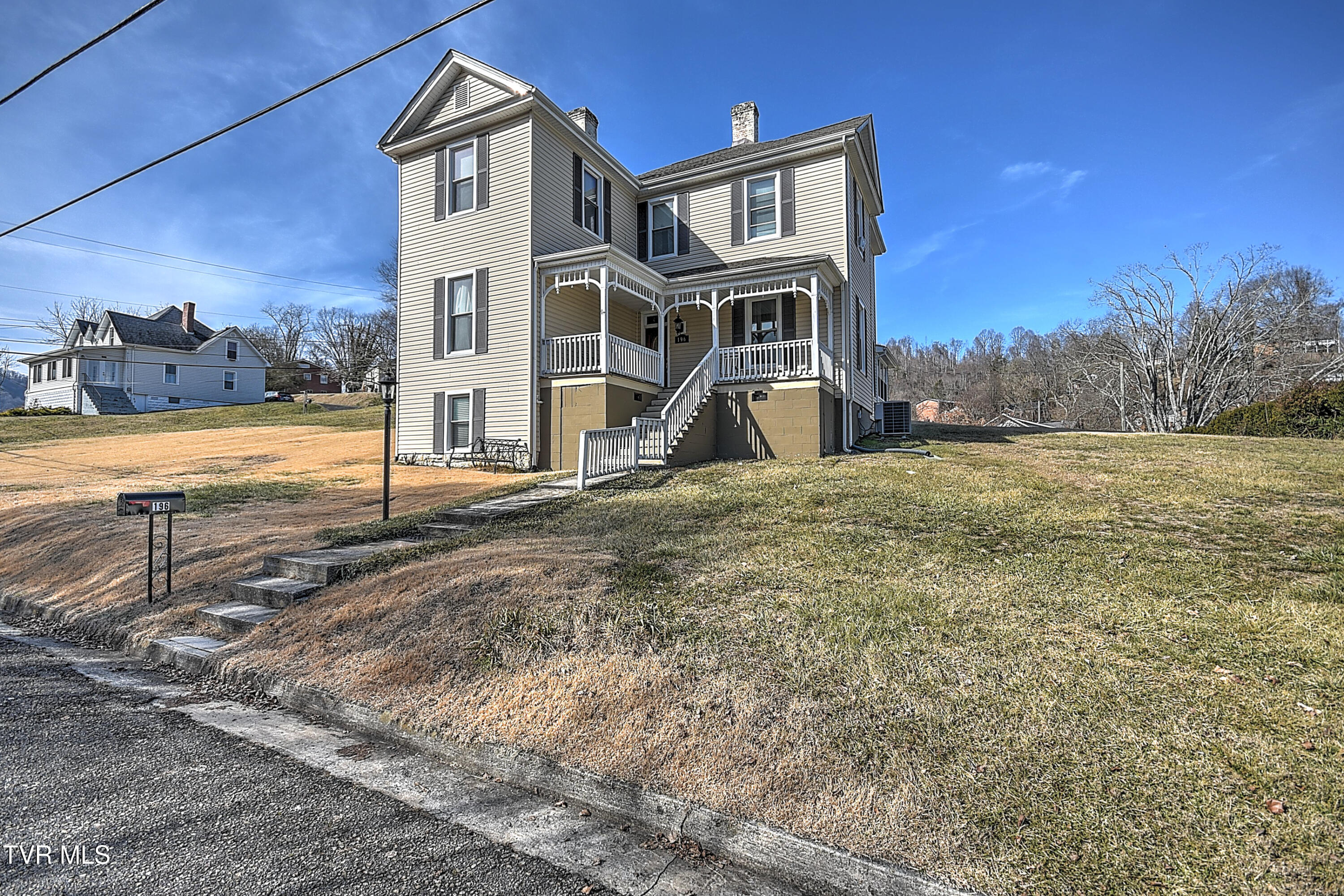 196 Cypress Street, Gate City, Virginia image 5