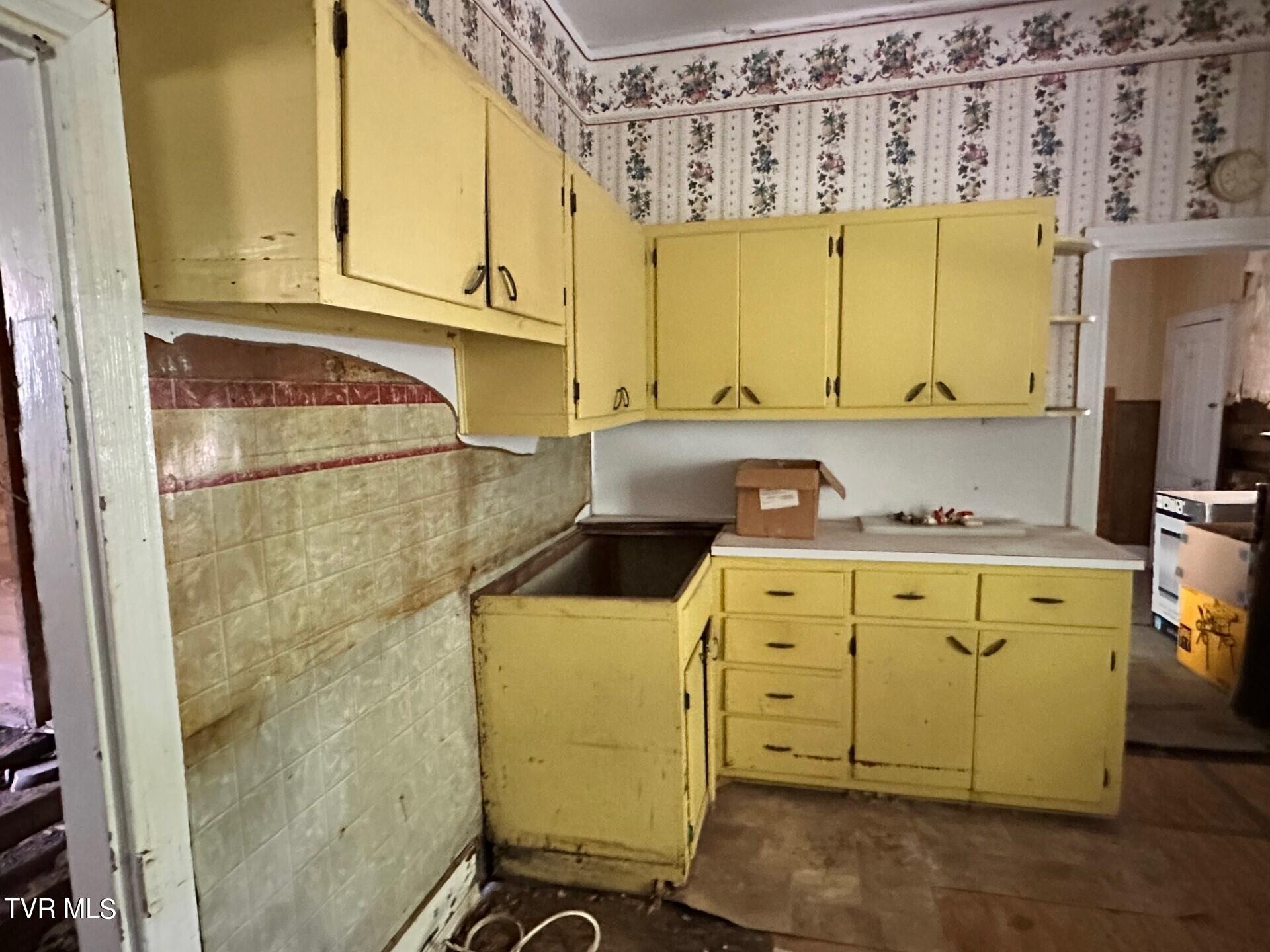 1458 Fairview Road, Duffield, Virginia image 17