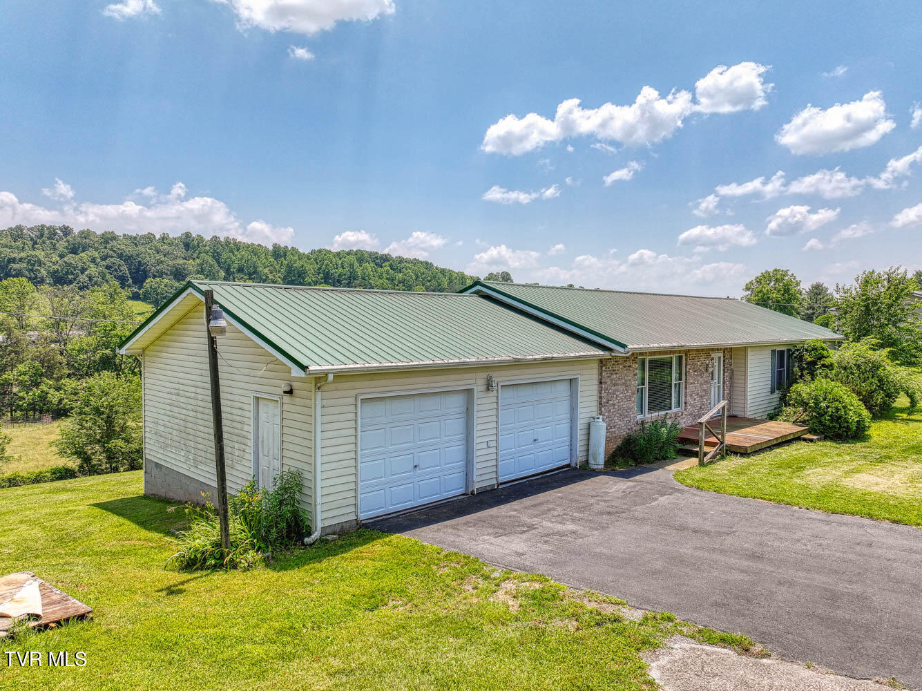 259 Bray Road, Surgoinsville, Tennessee image 4