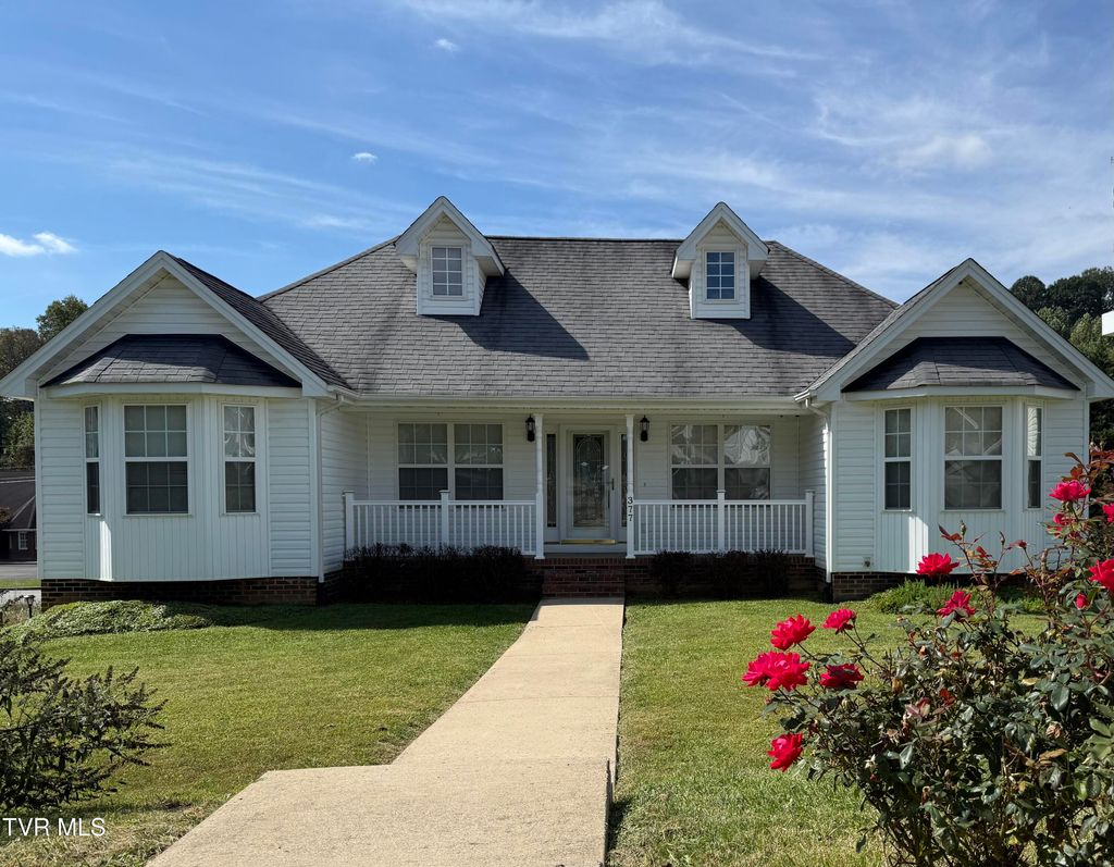 Photo of 377 Elbert Way Way, Bristol, VA 24202 (MLS # 9986572)