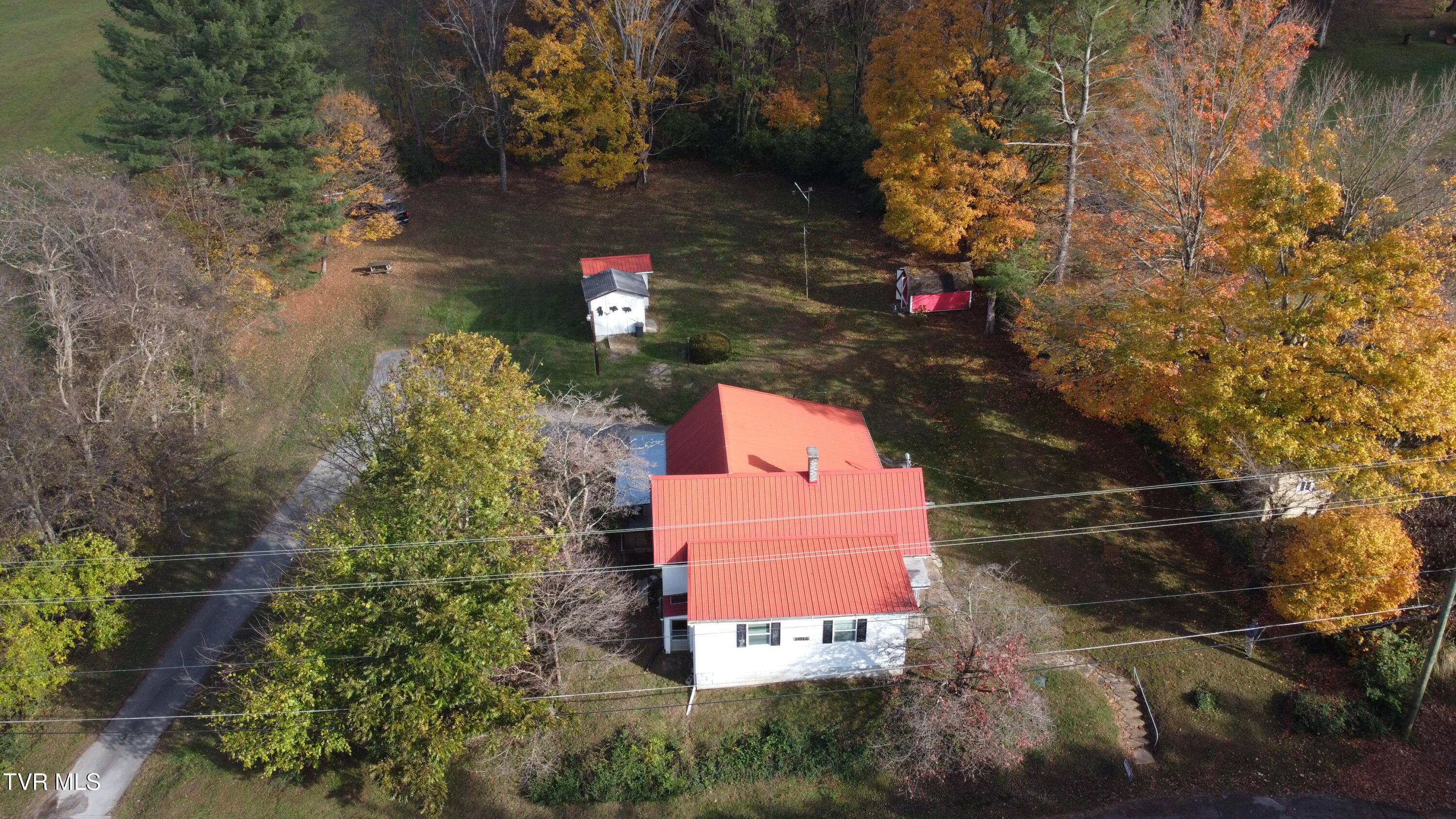 2016 Sizer Avenue, Jefferson City, Tennessee image 2