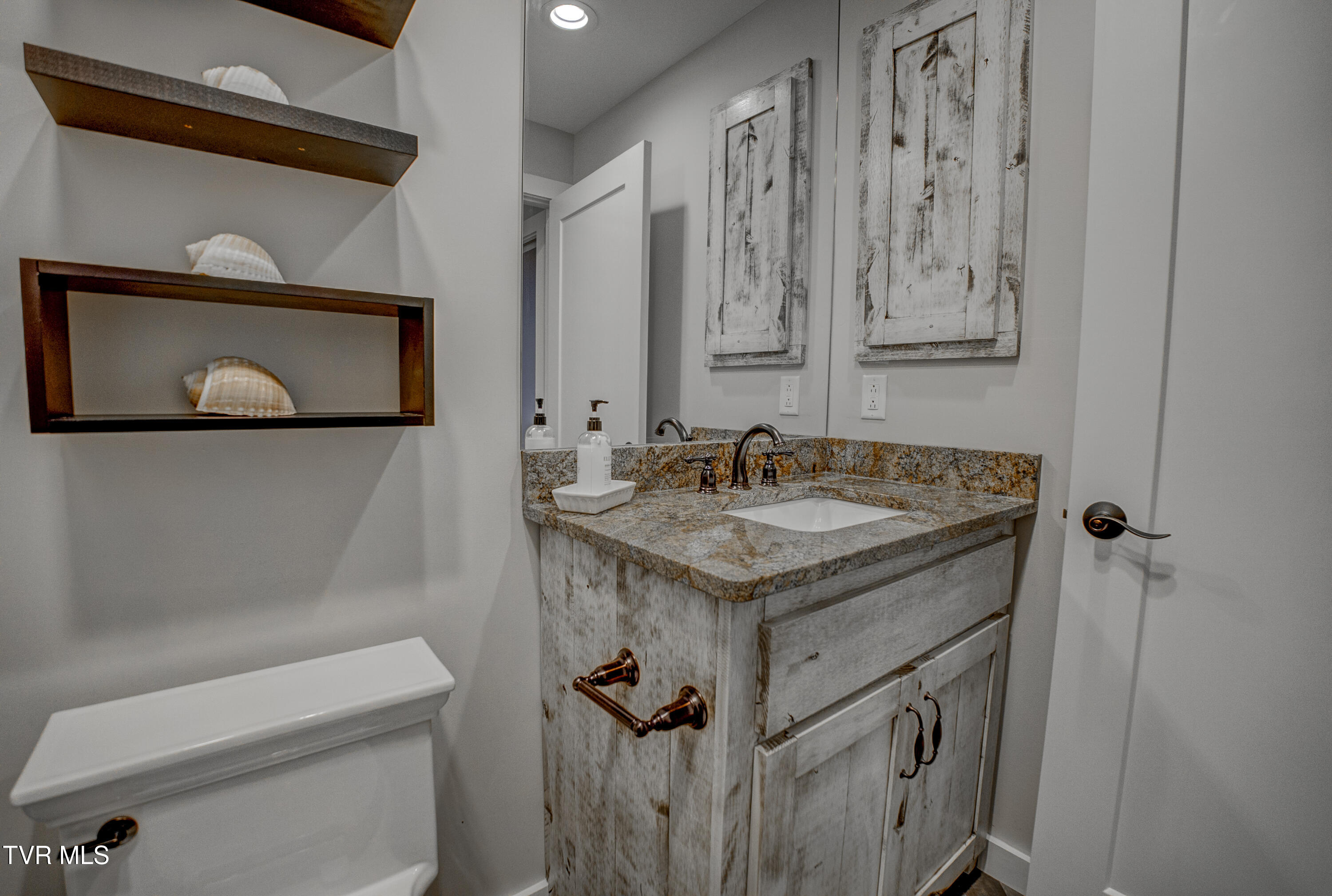 271 Iron Mountain Retreat Road, Elizabethton, Tennessee image 37
