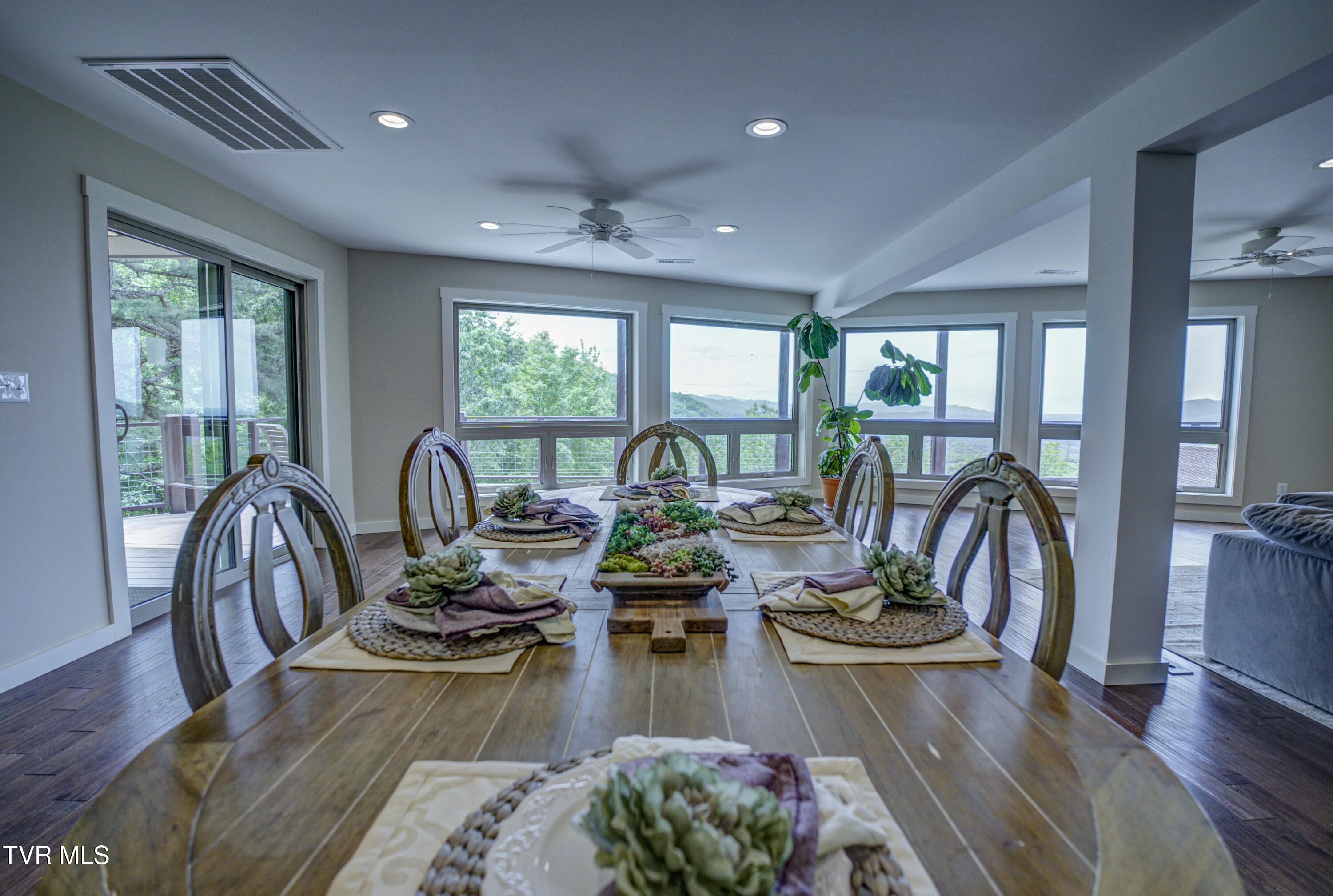 271 Iron Mountain Retreat Road, Elizabethton, Tennessee image 22